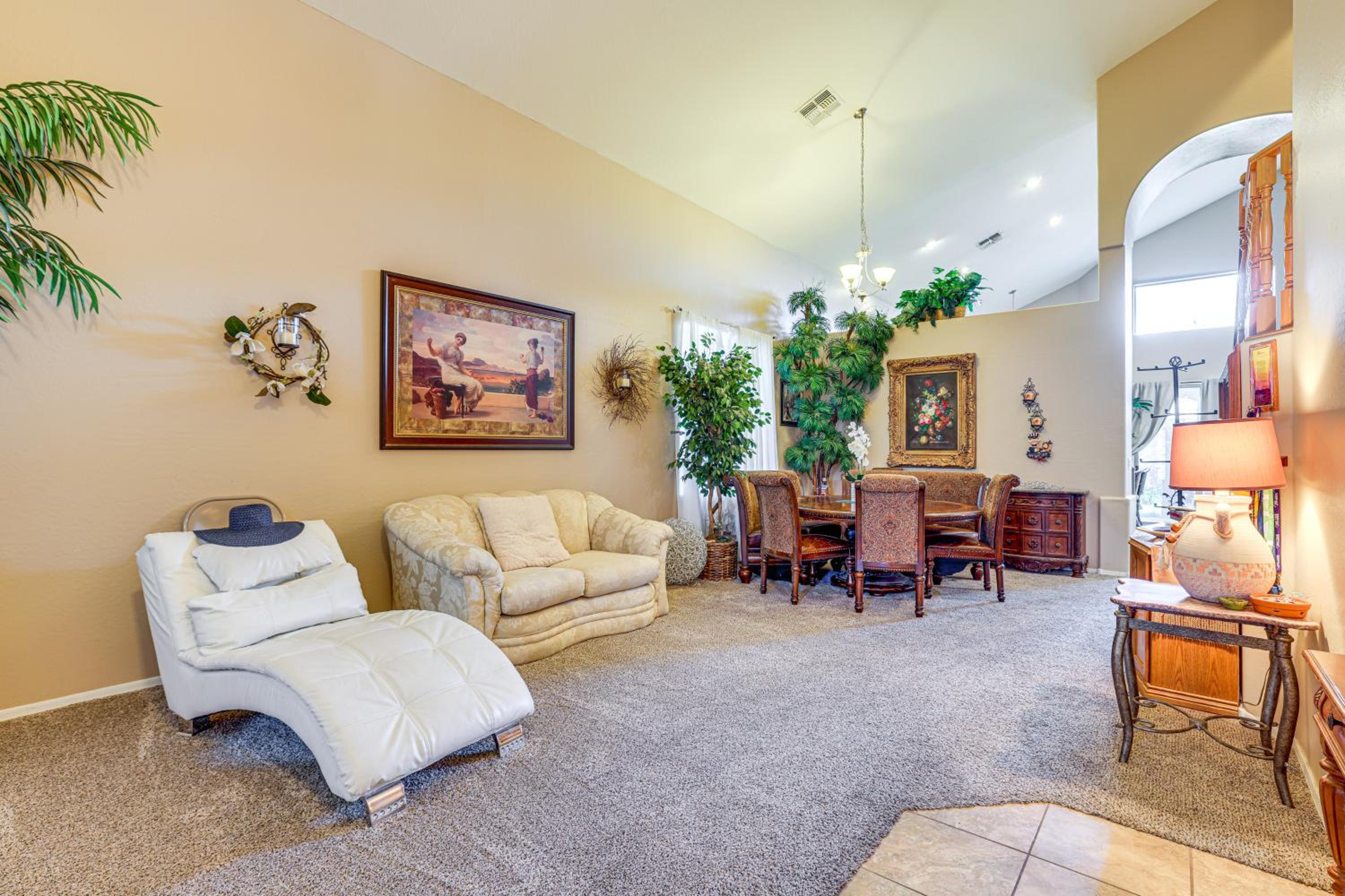 Near Golf Courses and Casinos Maricopa Home with Yard