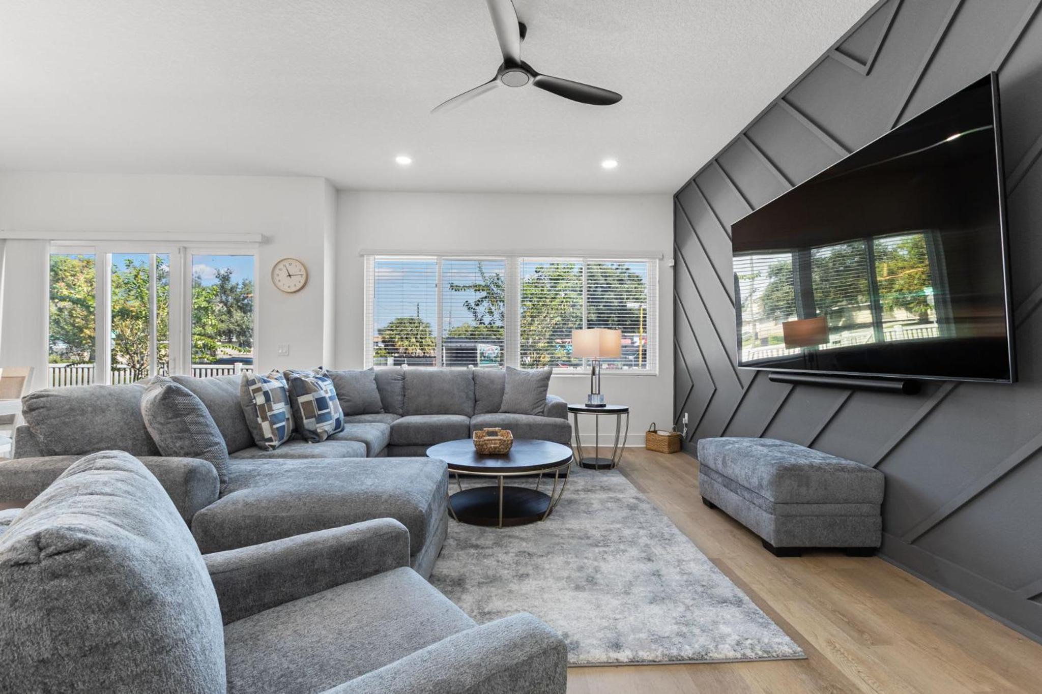 NEW Casa Sol - Luxury Townhome In Prime Location