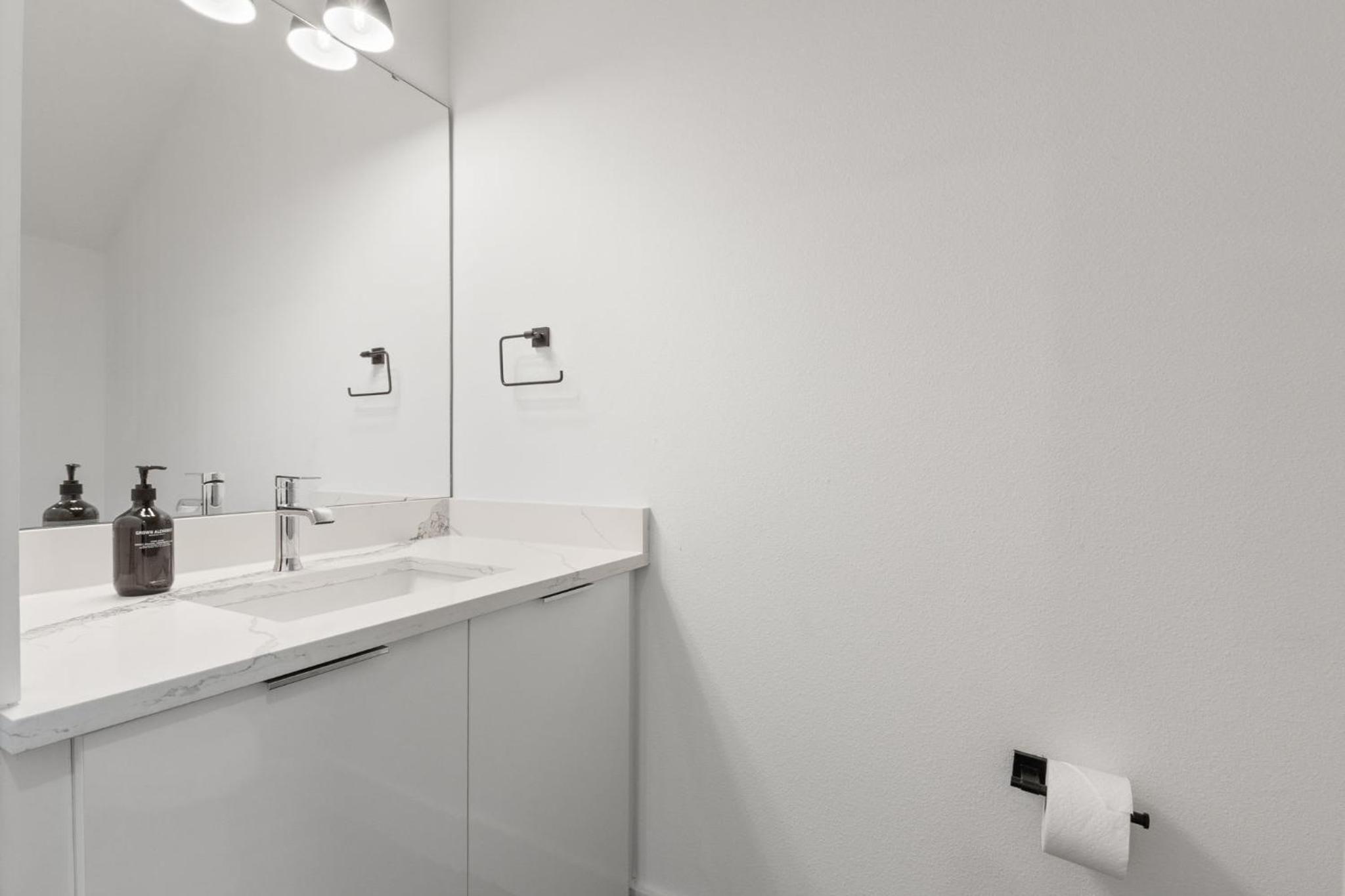 NEW Casa Cielo - Gorgeous Newly Built Tampa Home
