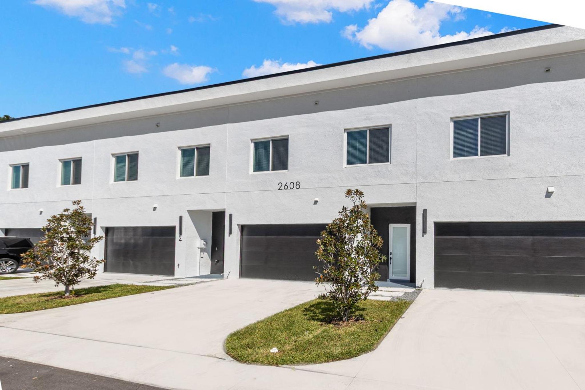 NEW Casa Cielo - Gorgeous Newly Built Tampa Home