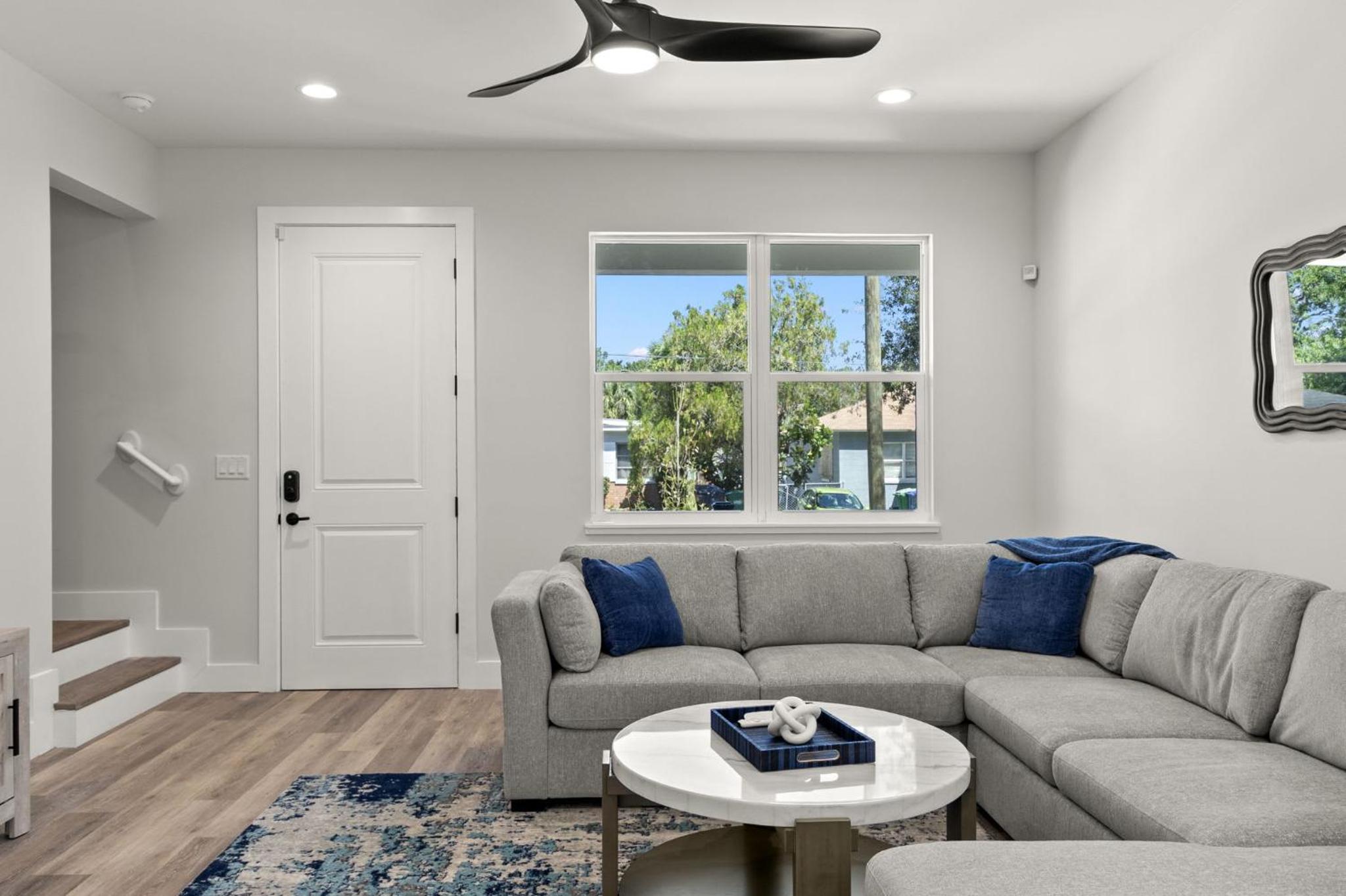 NEW Casa Cereza - Stunning New Build In Old Tampa