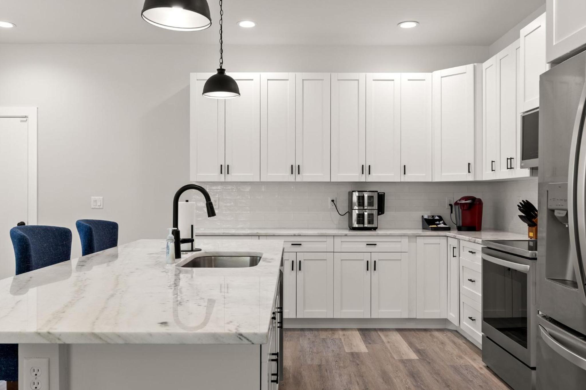NEW Casa Cereza - Stunning New Build In Old Tampa
