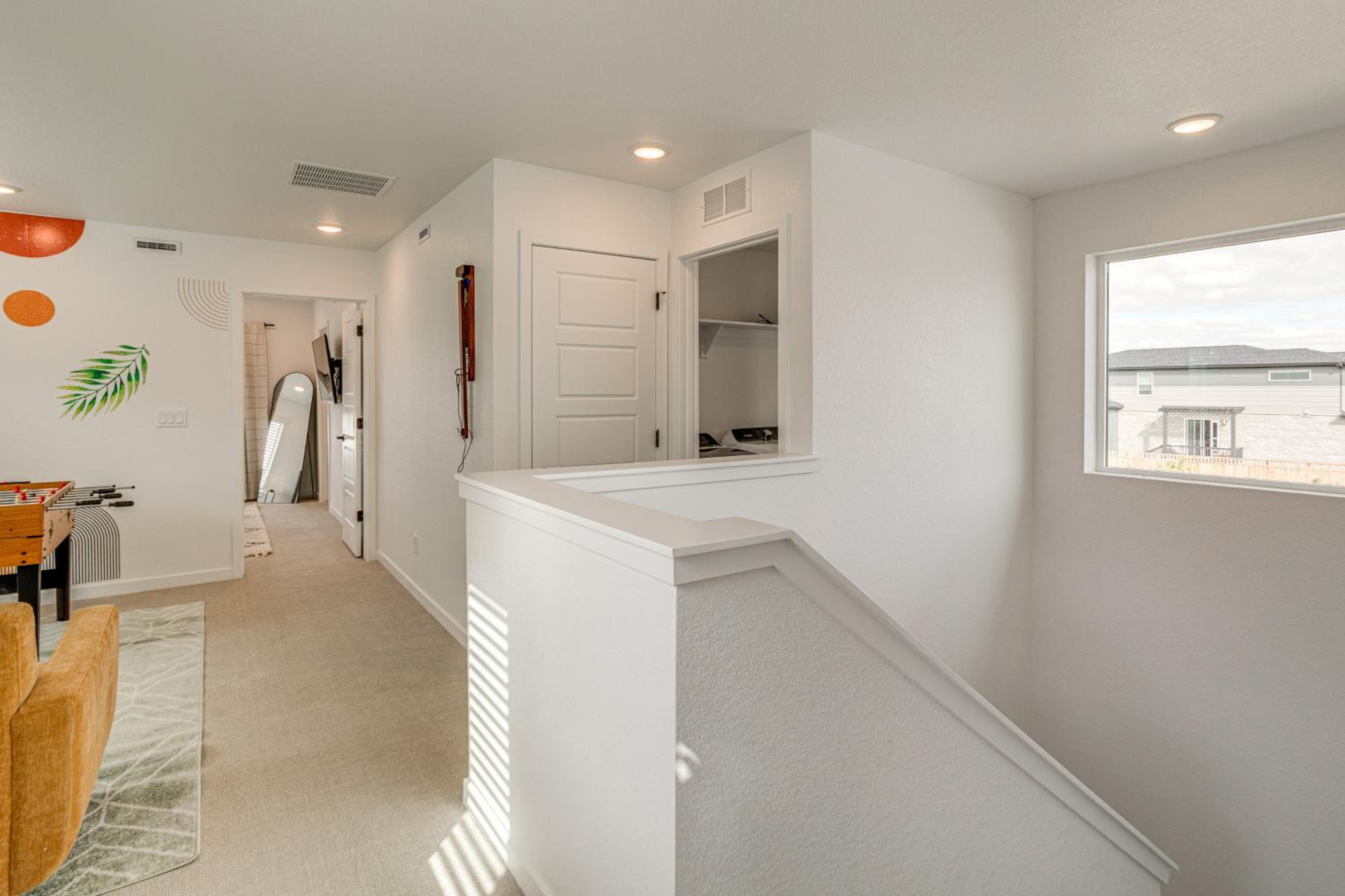 Great for Families! Newly Built Home in Aurora