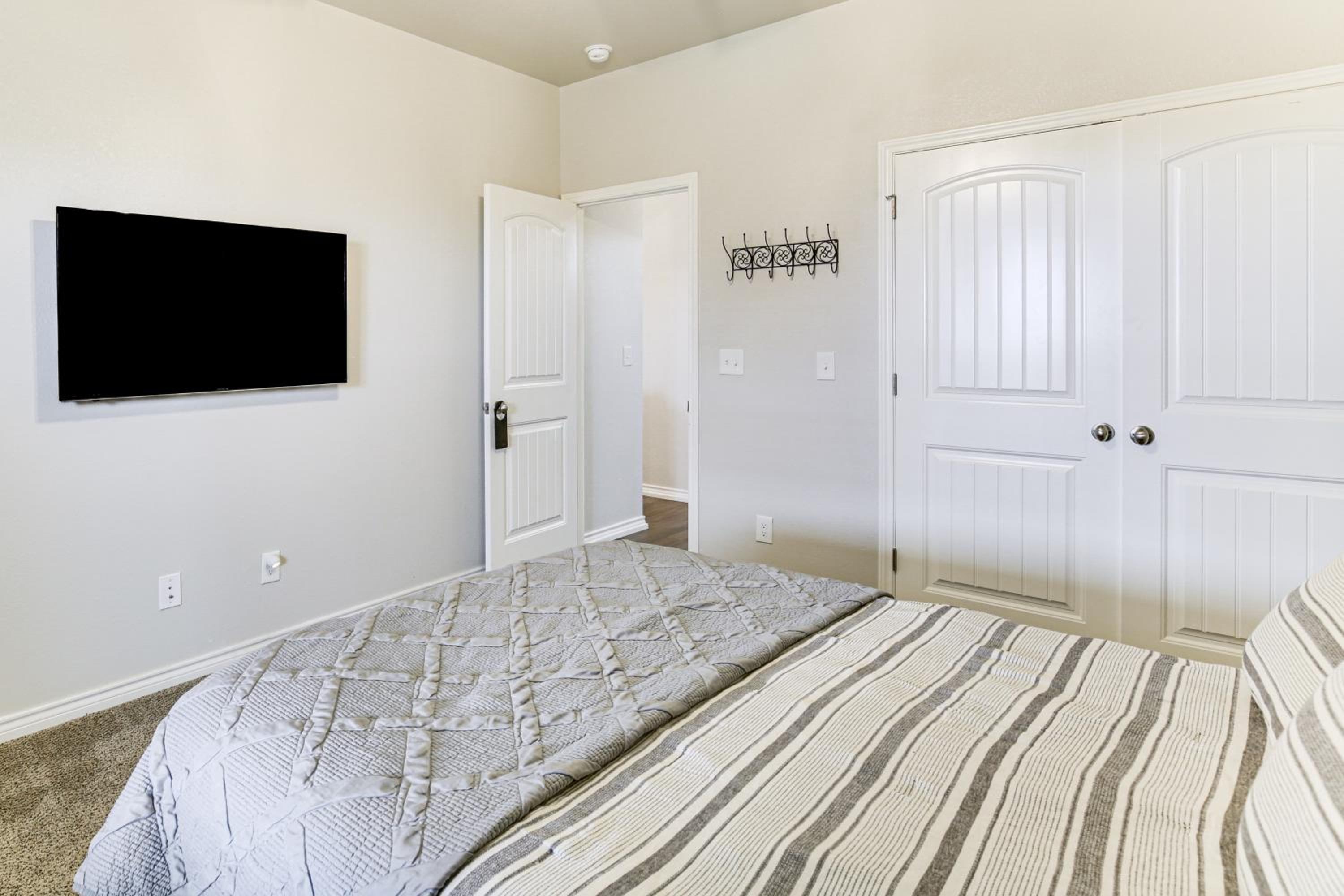 11 Mi to Texas Tech University Cozy Family Home!