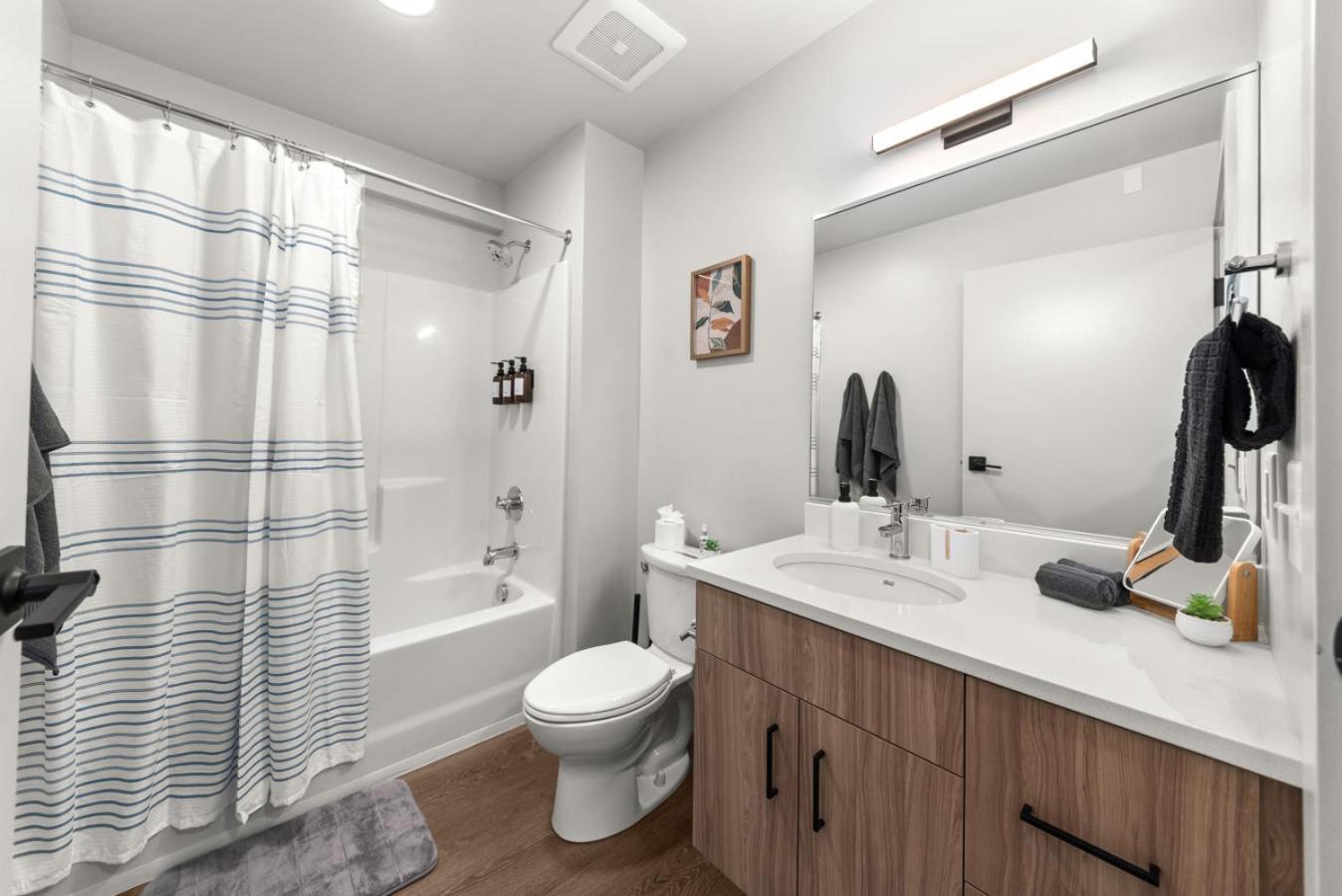 2BR Cozy Apartment in DT