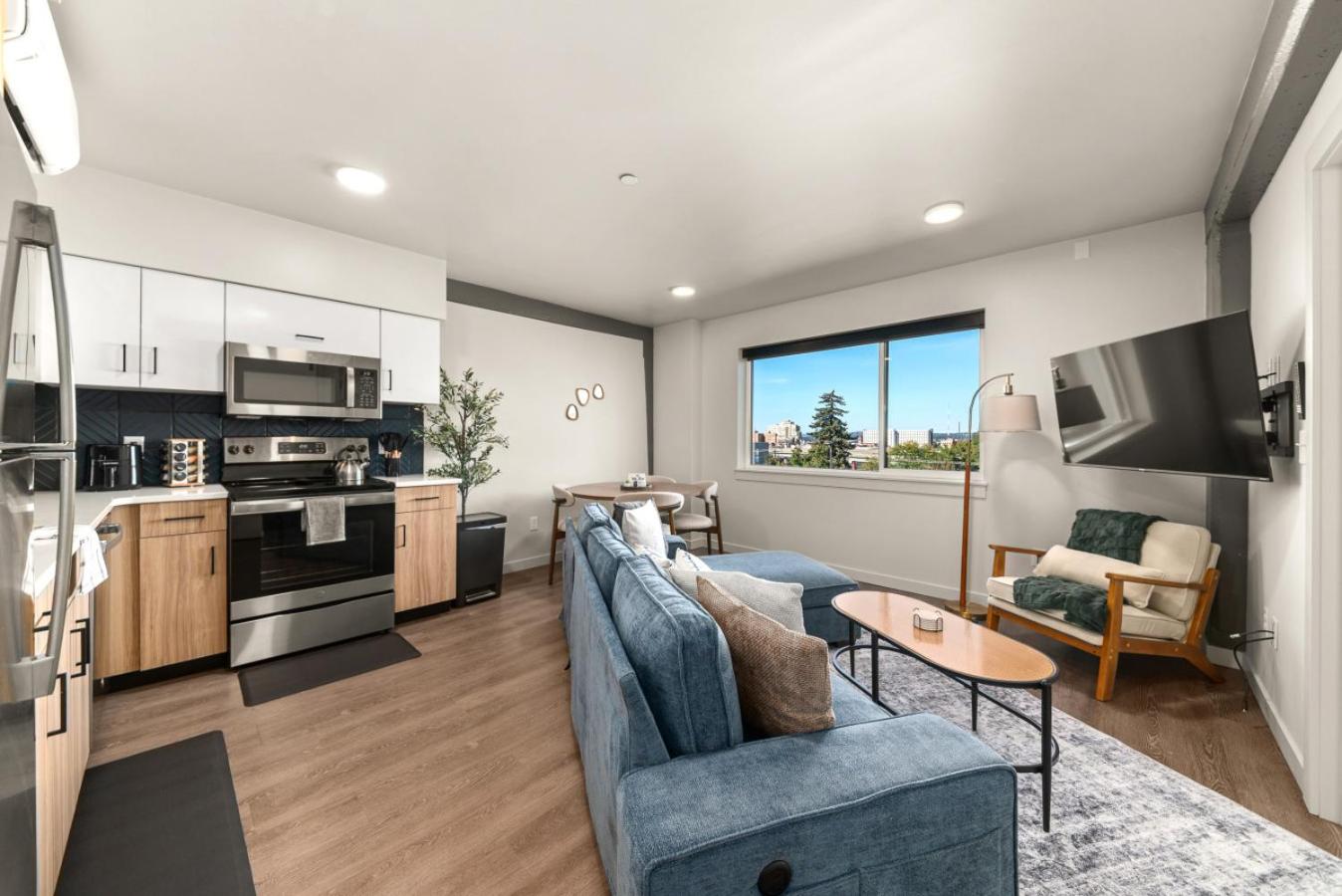 2BR Cozy Apartment in DT