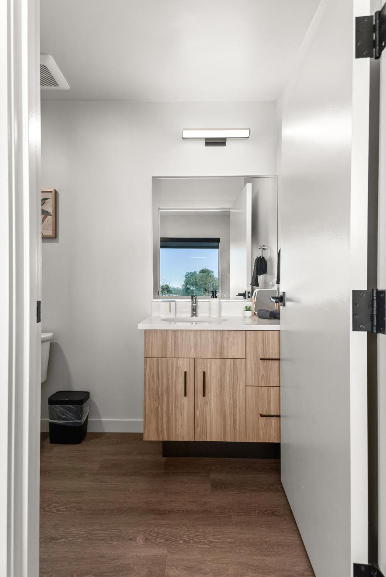 2BR Cozy Apartment in DT