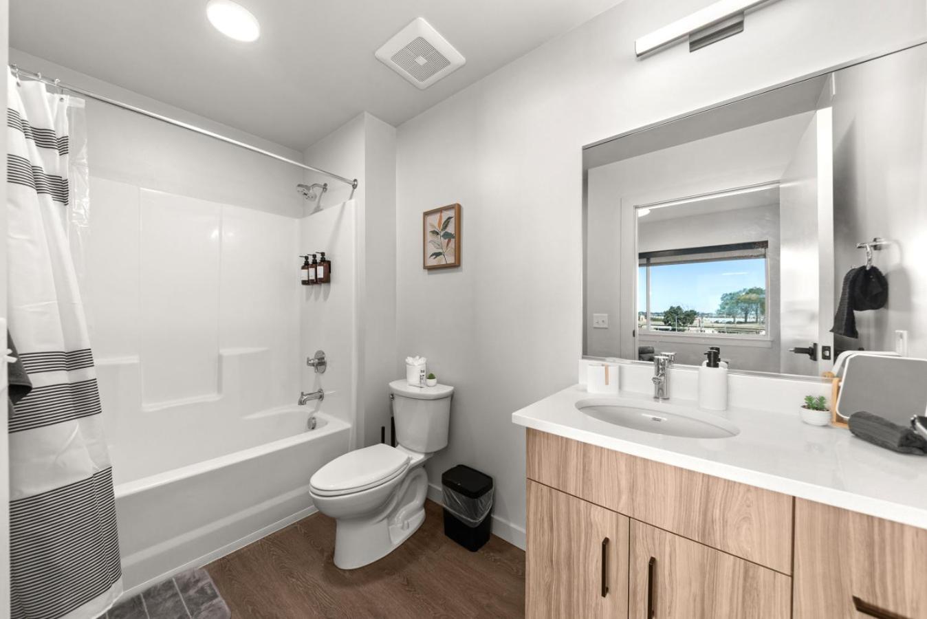 2BR Cozy Apartment in DT