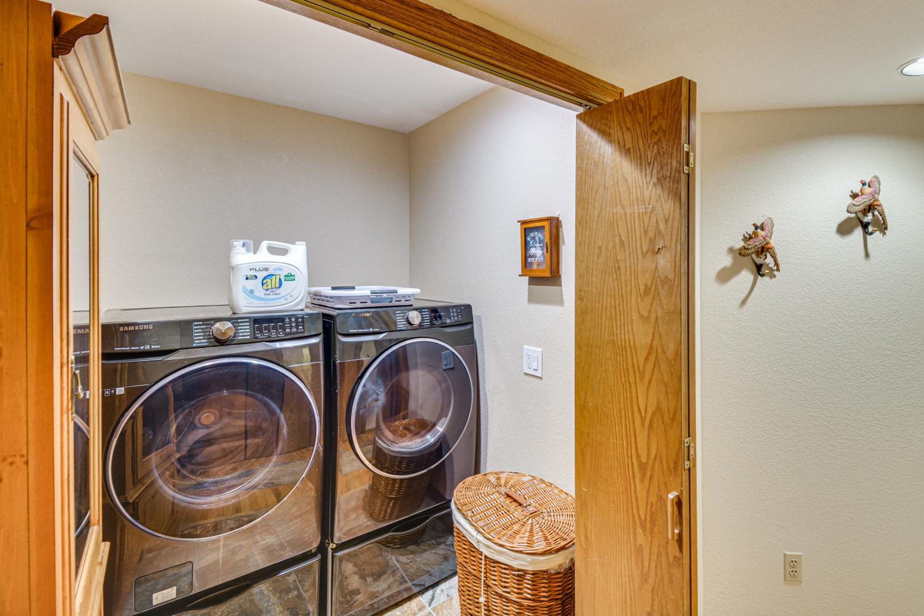 Large Family Duplex with Grill, Near Beaver Creek