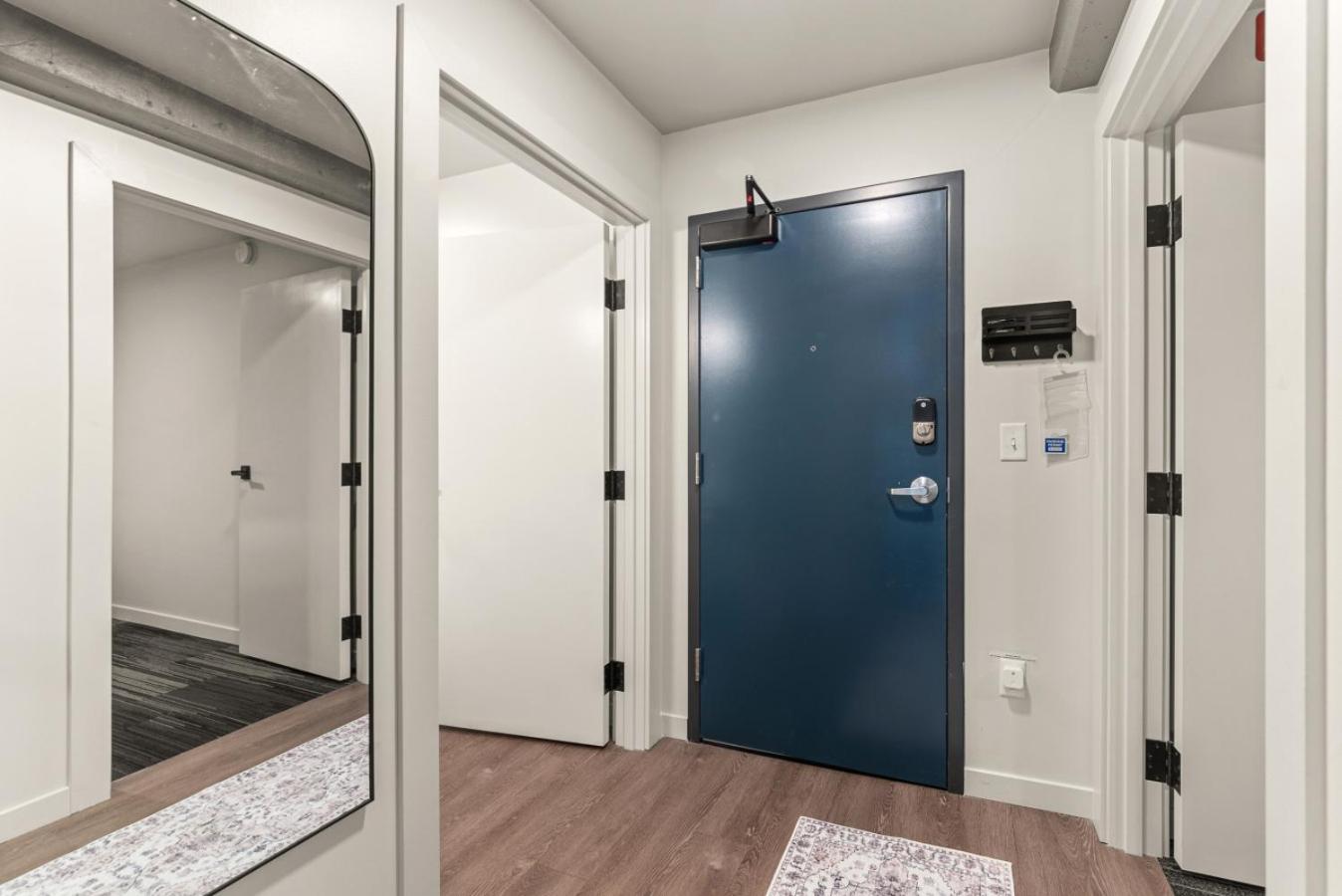 Downtown Luxury Stay 2BR