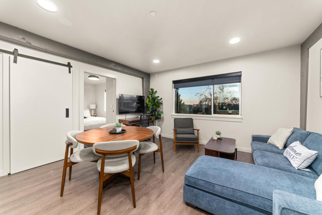 Downtown Luxury Stay 2BR