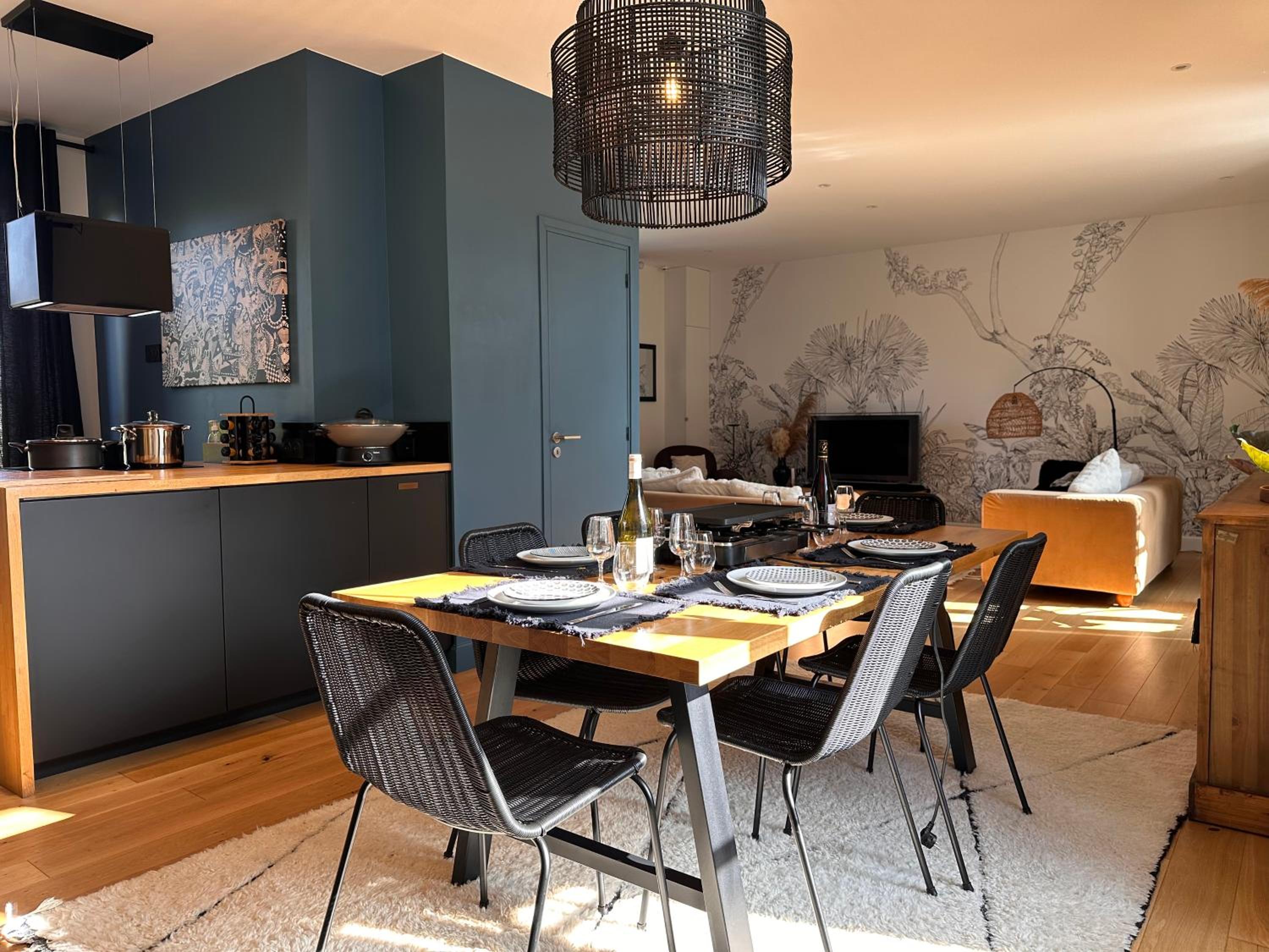 Les Libellules Appartement avec baignoire spa à Dinan Lanvallay