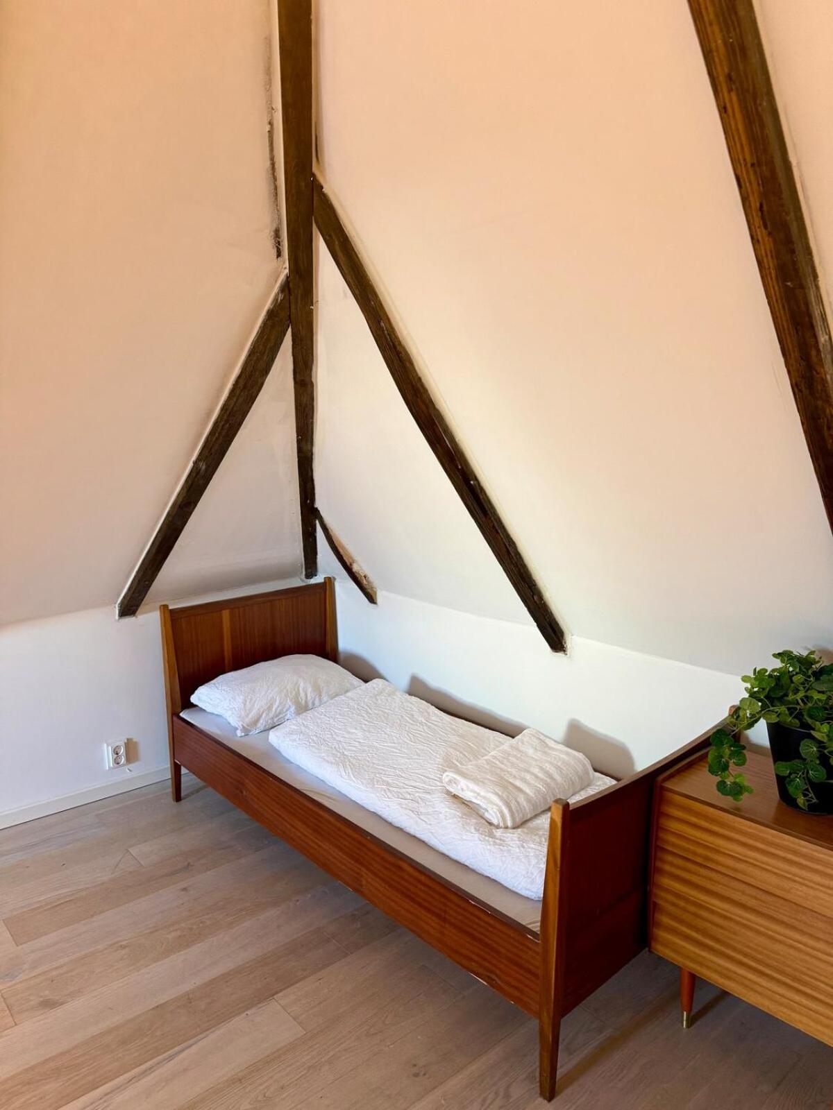 4-Bedroom Apartment