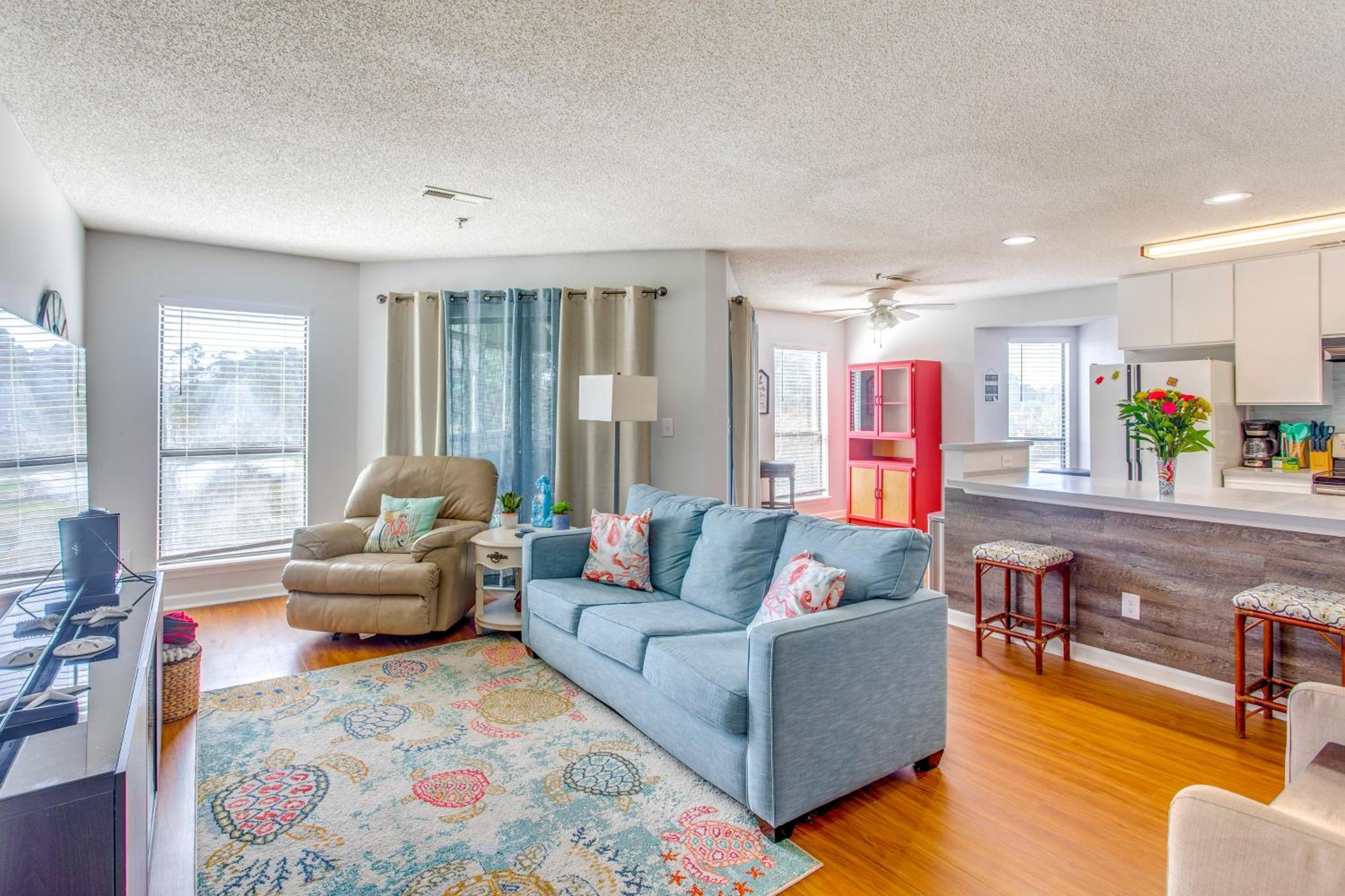 1 Mi to Beach Golf Glenn Villas Condo with Pool