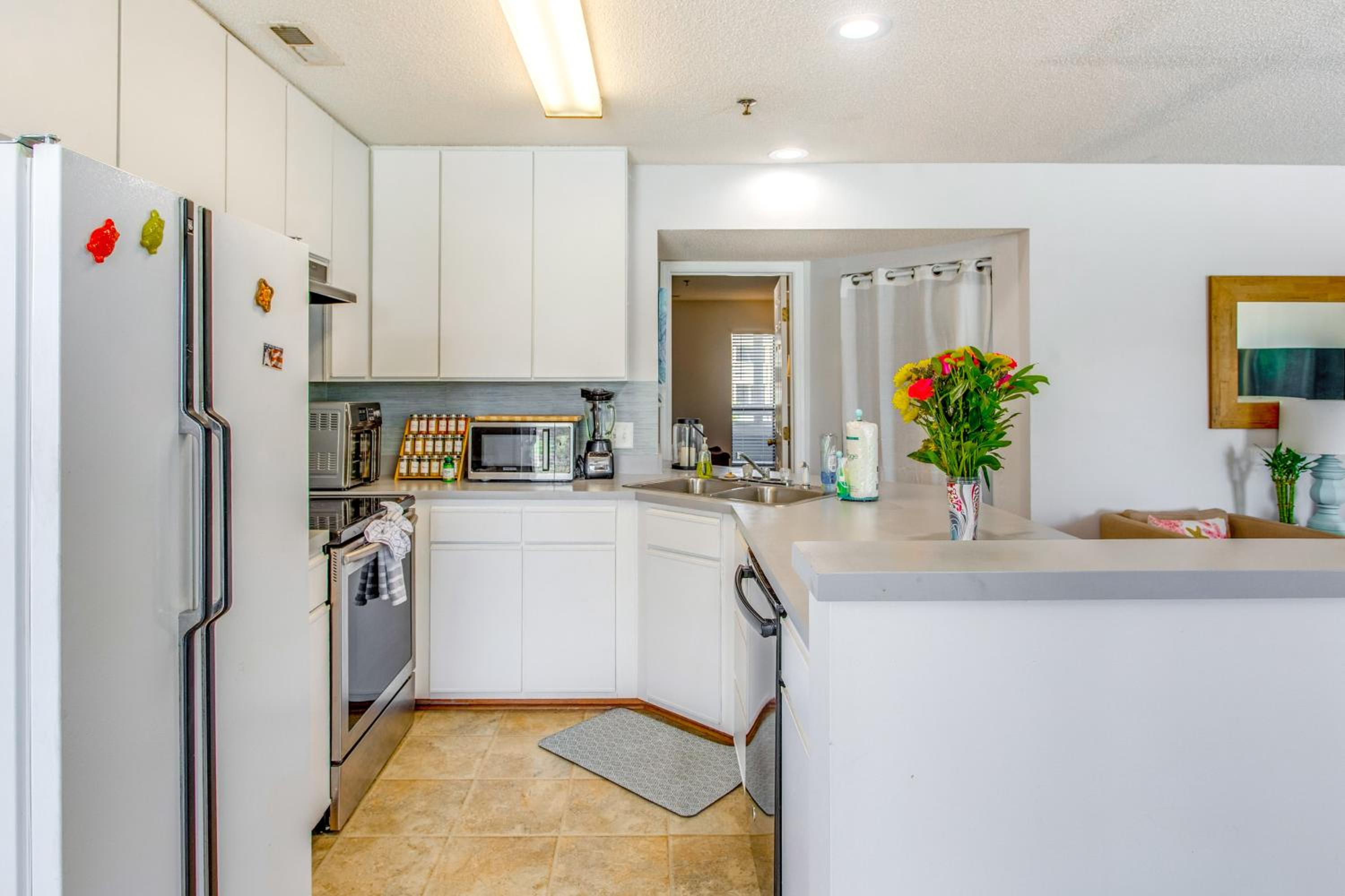 1 Mi to Beach Golf Glenn Villas Condo with Pool