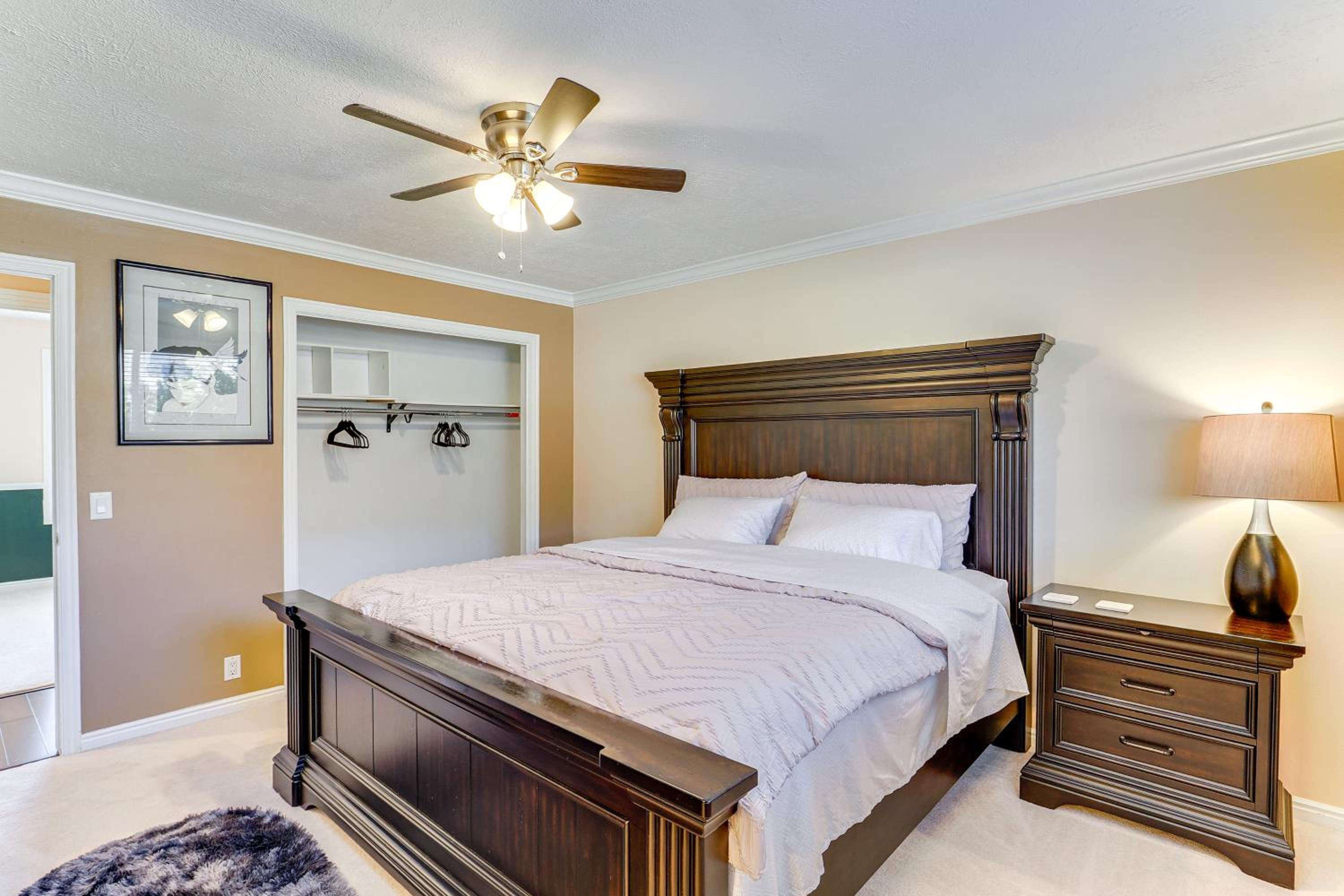 Big Space, Bigger View! Cottonwood Canyon Retreat