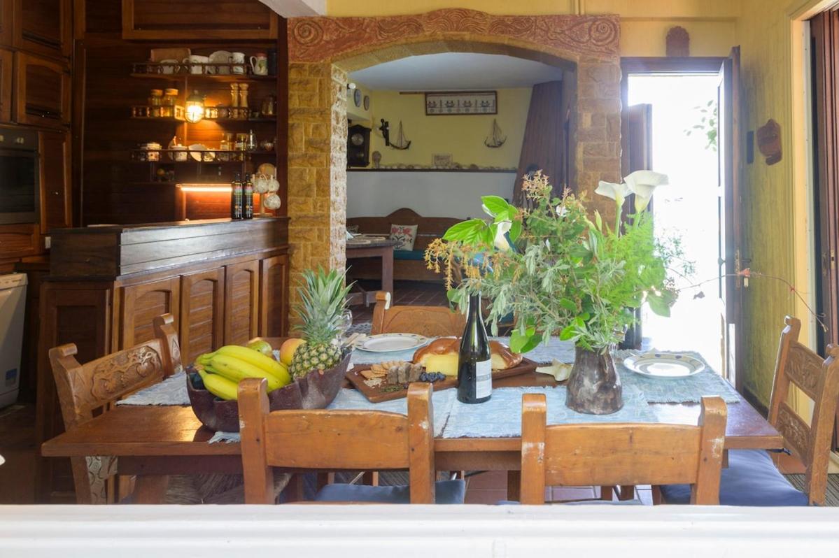 Nikos Panagiotareas House