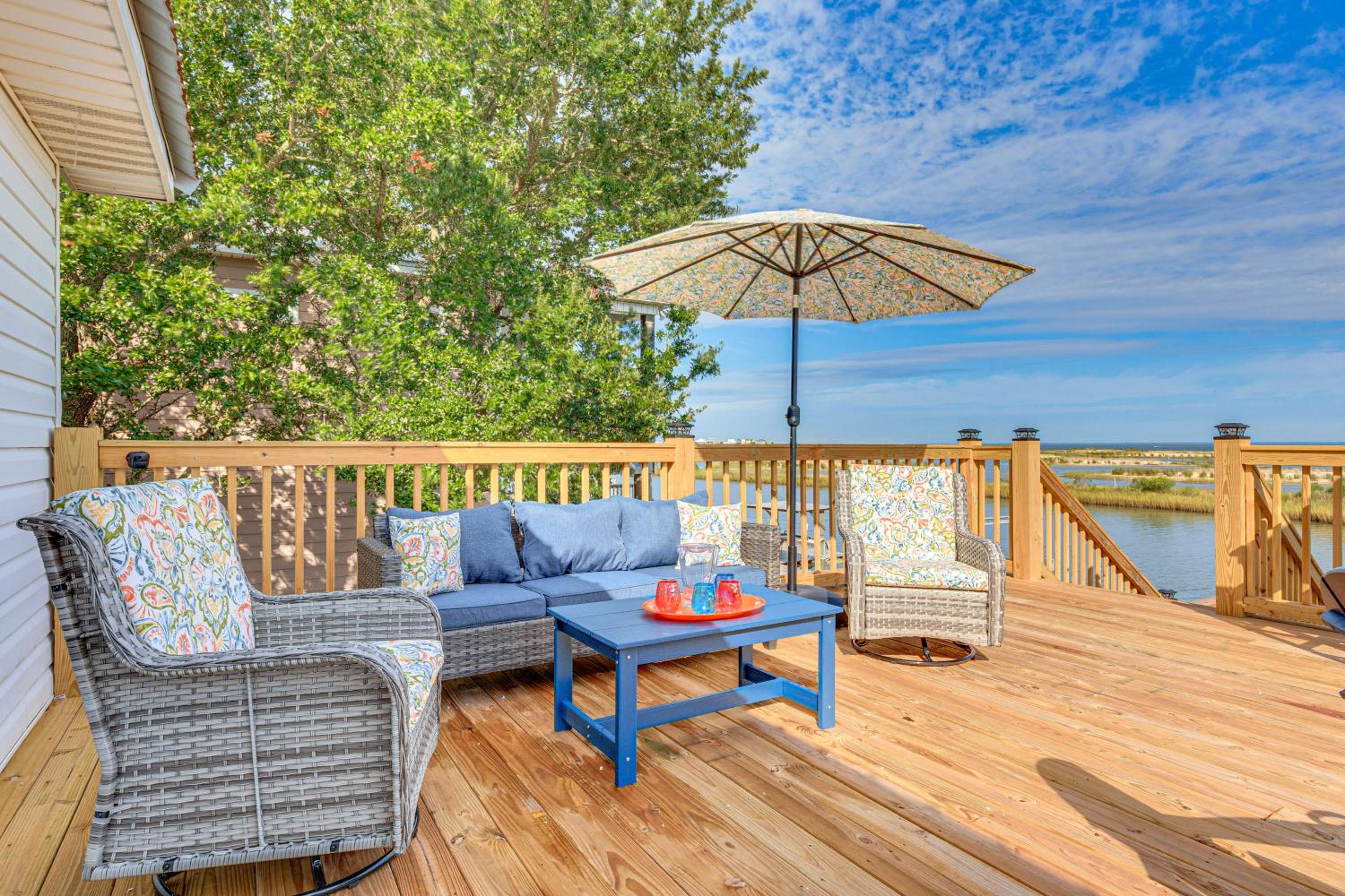Steps to Gulf Bayside Dauphin Island Home with Dock