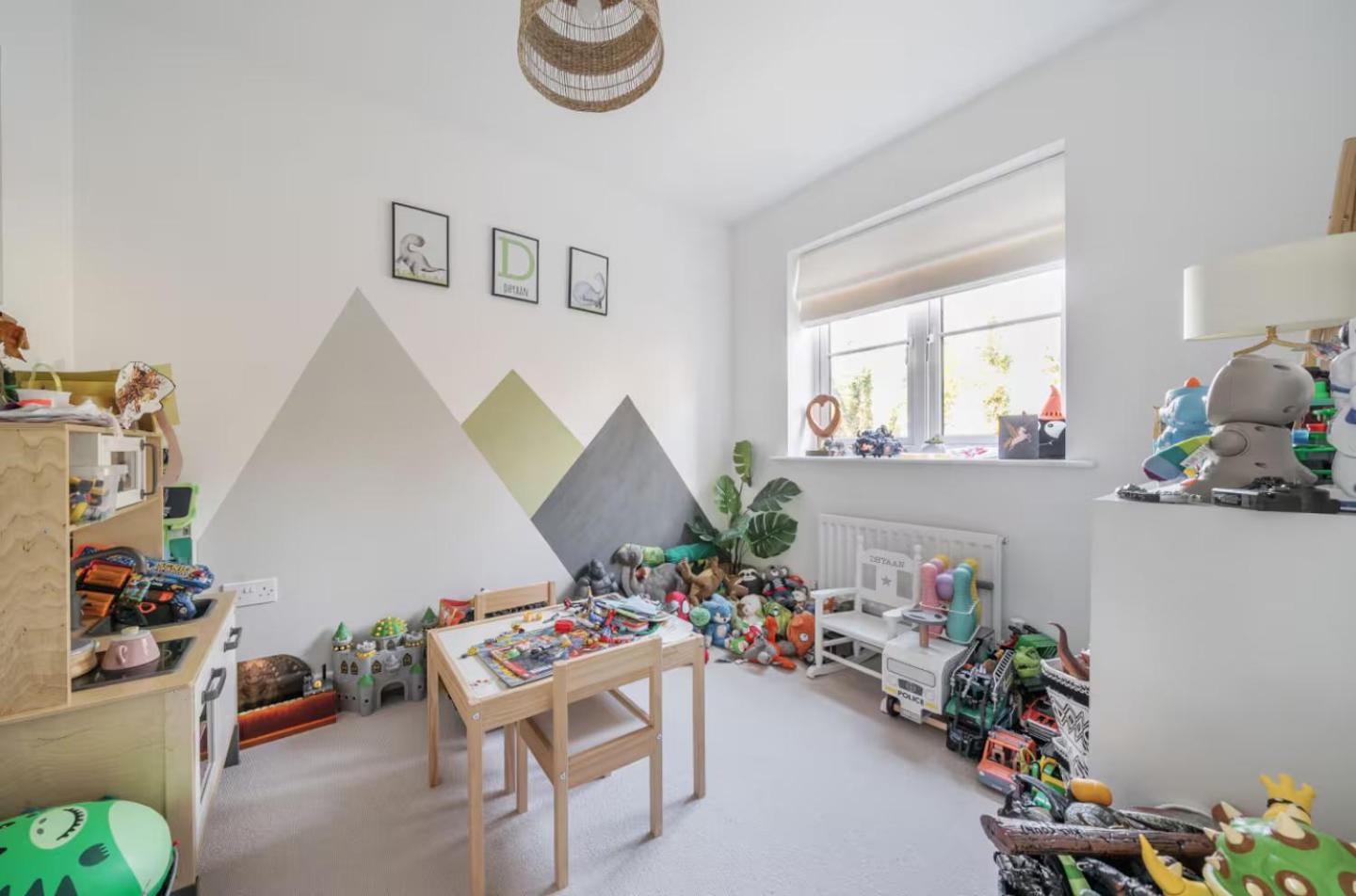 4-Bed Home for Contractors & Relocation - Sleeps 8