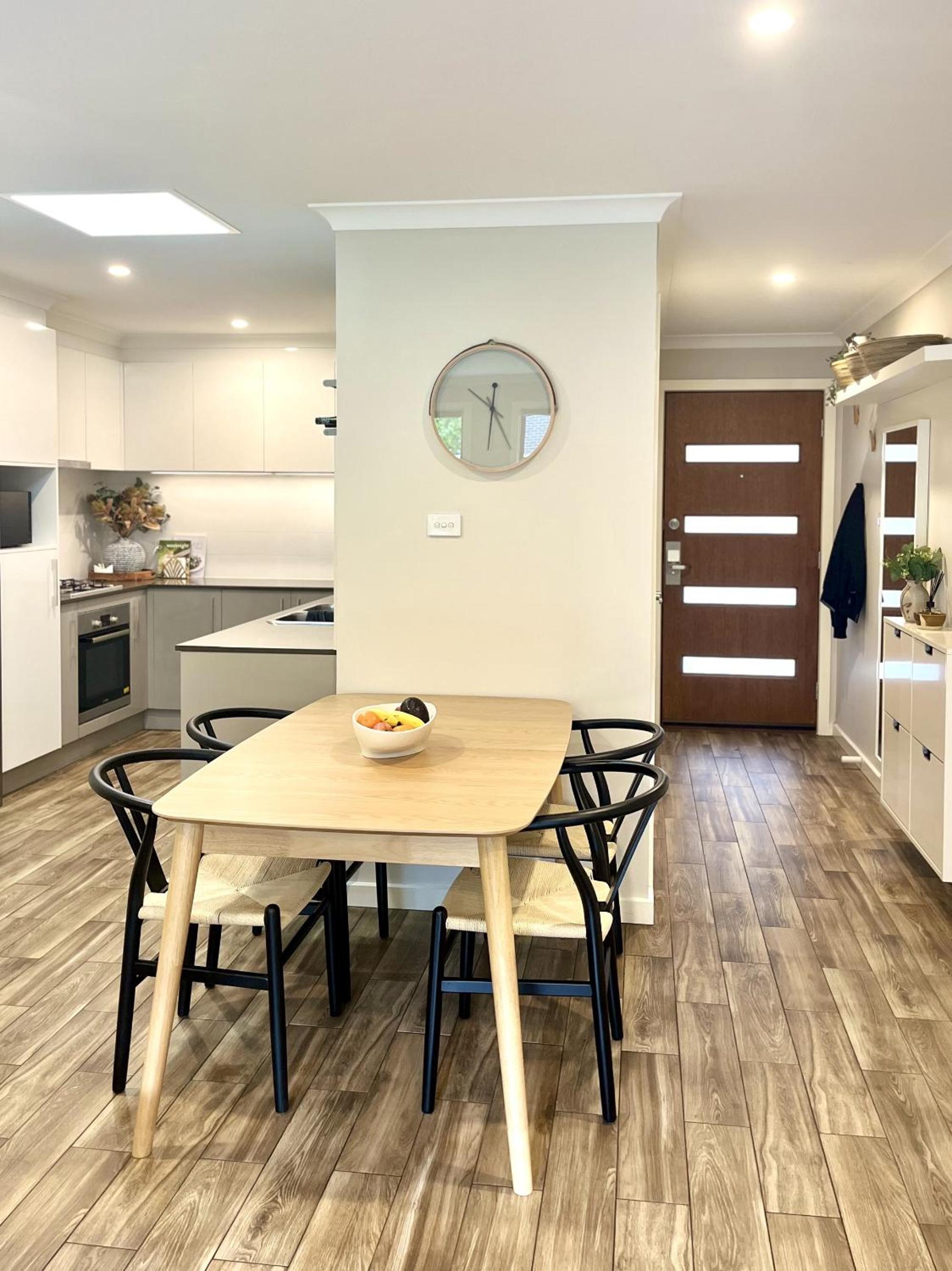 Stylish Townhouse with Private Courtyard