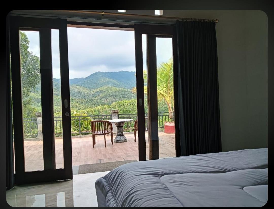 Gusti Homestay