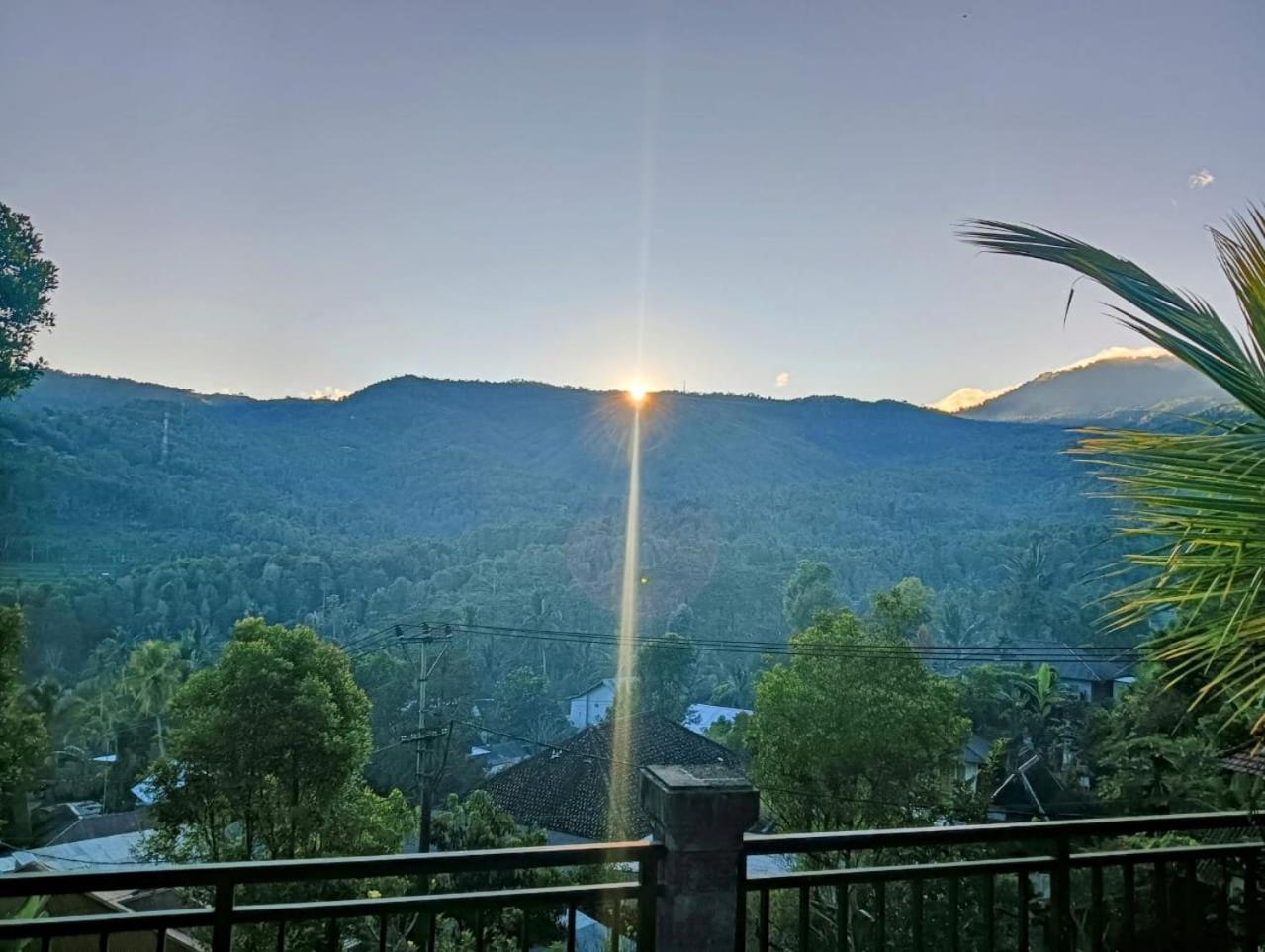 Gusti Homestay