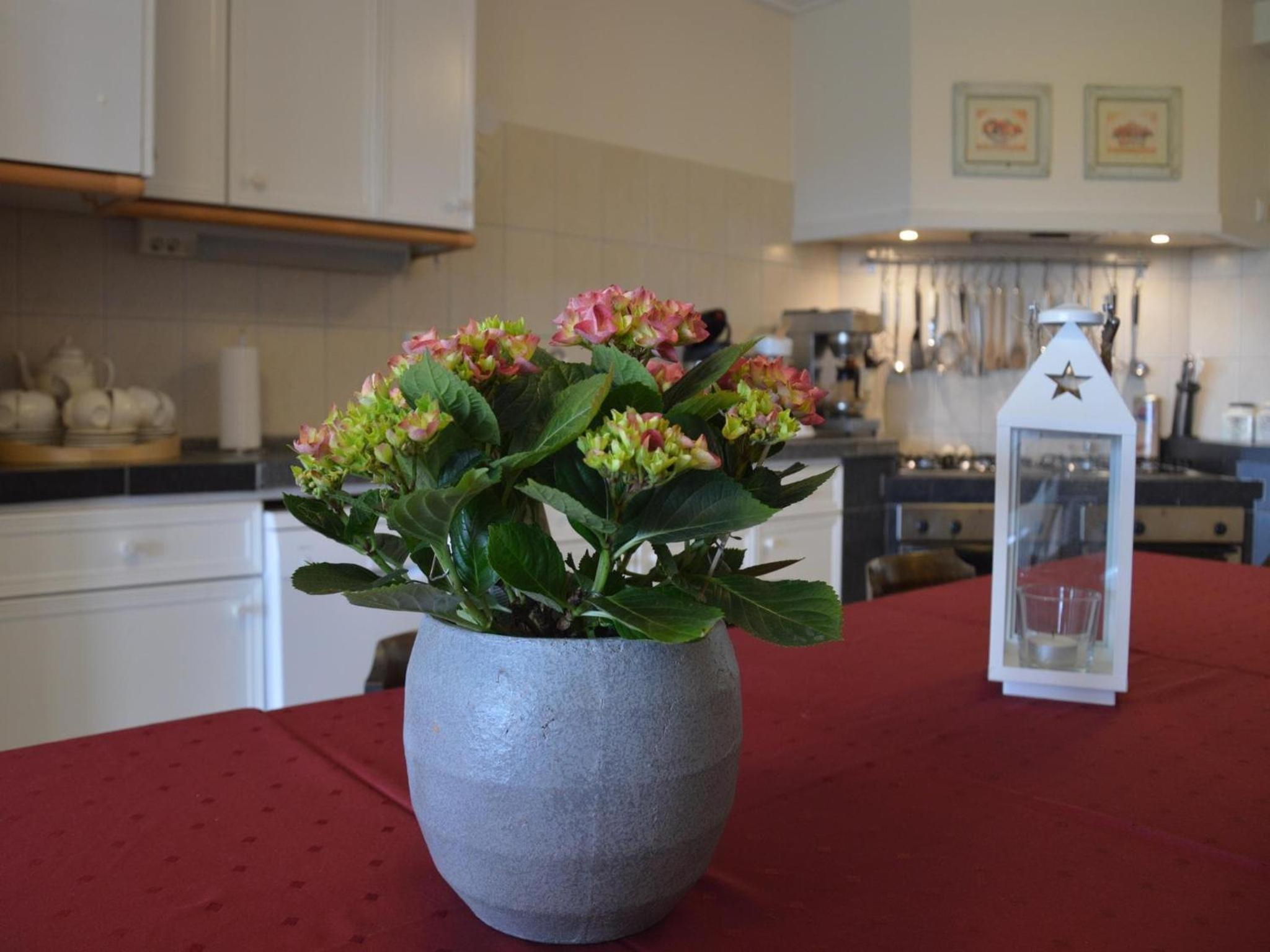 Holiday Home in Noordbeemster with Bubble Bath
