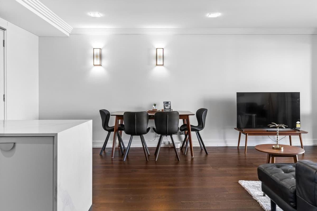 Modern 1BR Escape Central Auckland by Zodiak Stays