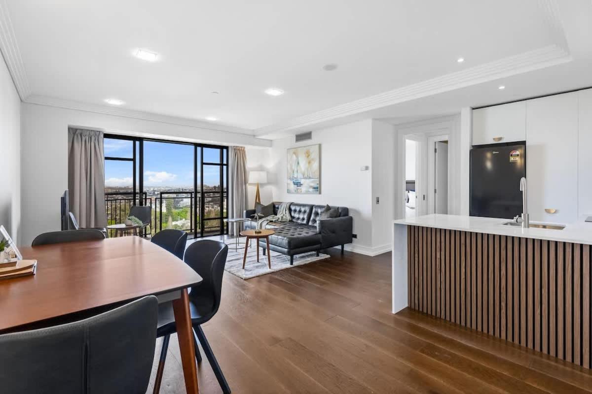 Modern 1BR Escape Central Auckland by Zodiak Stays