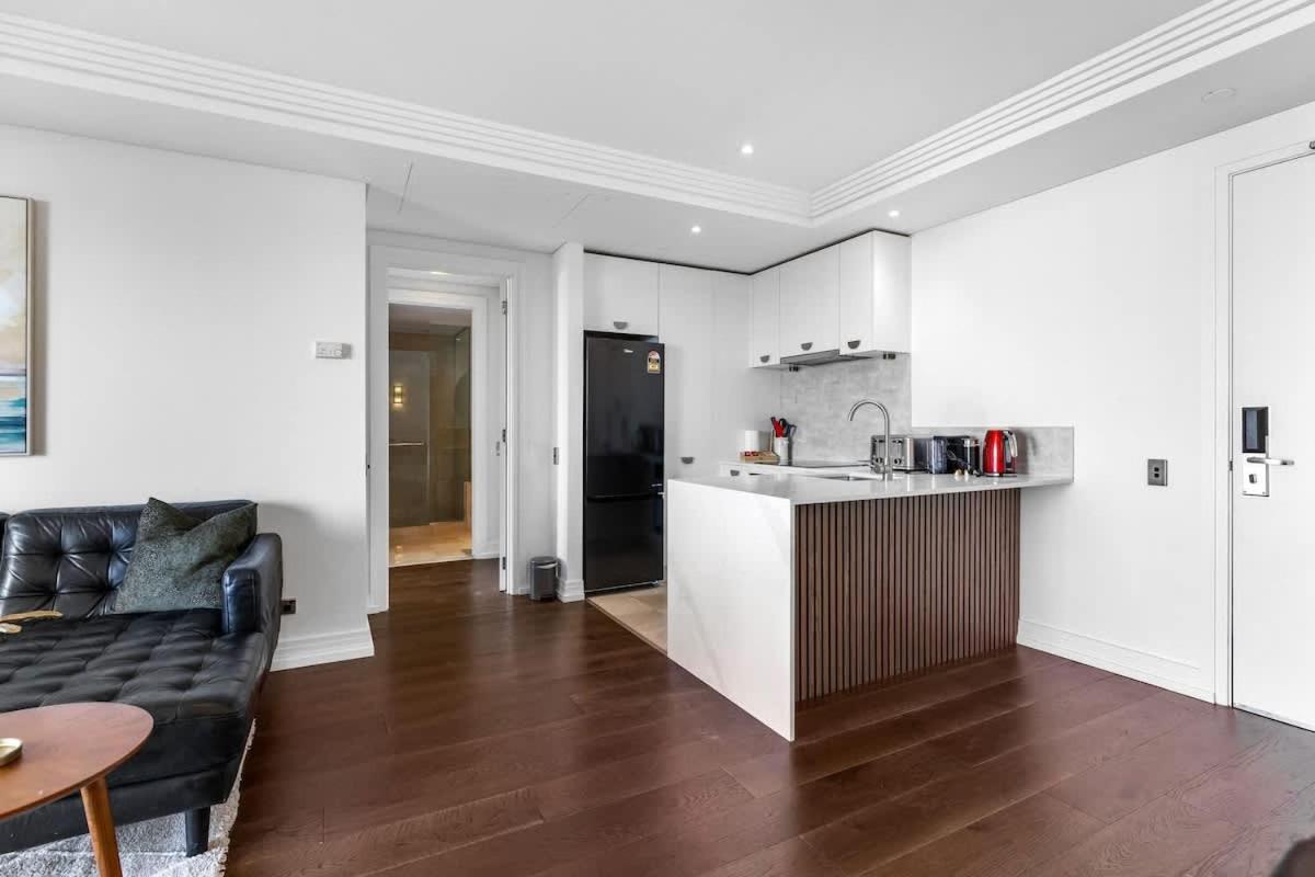 Modern 1BR Escape Central Auckland by Zodiak Stays