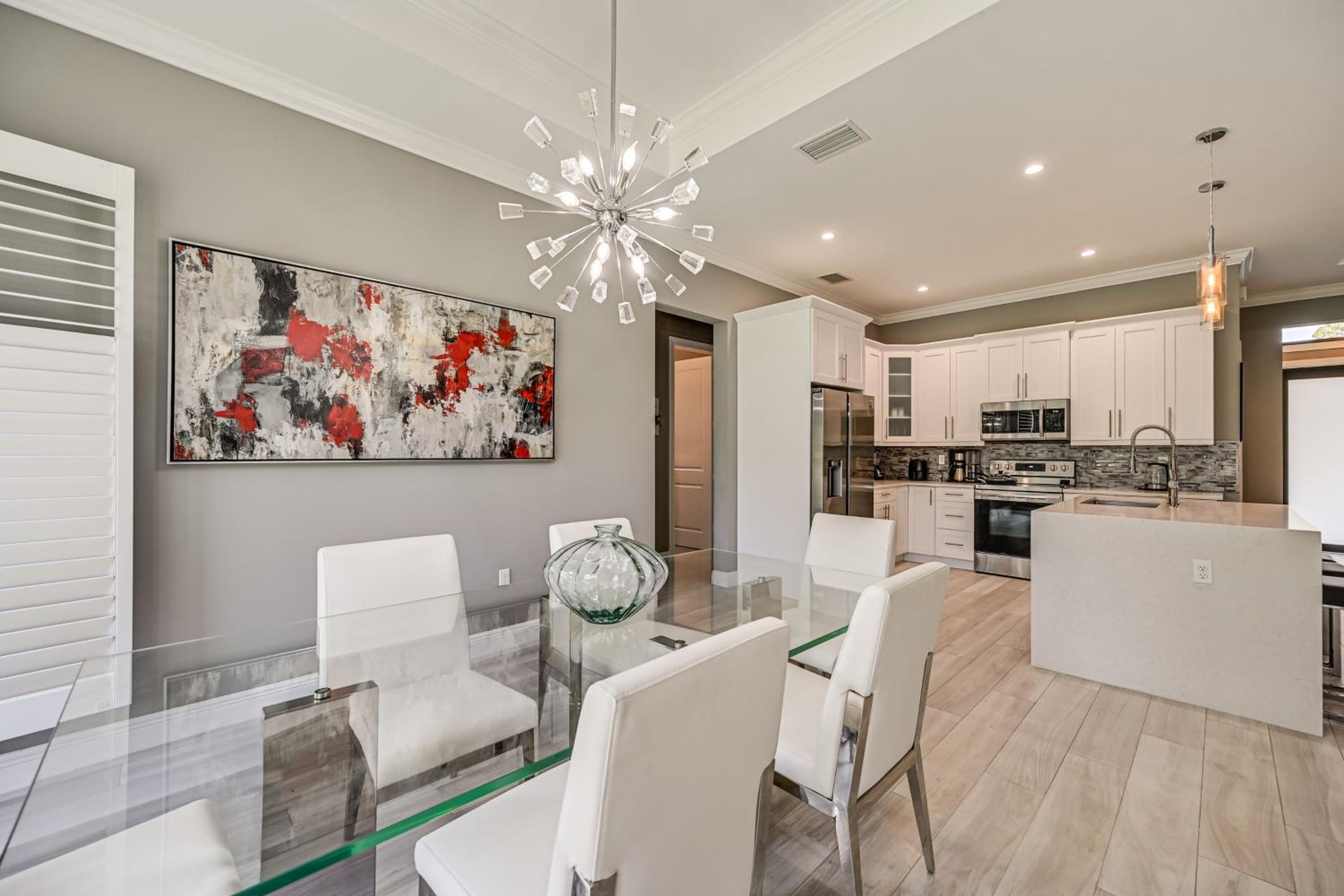 Serene, Pet-Friendly Naples Home by Golf and Beaches