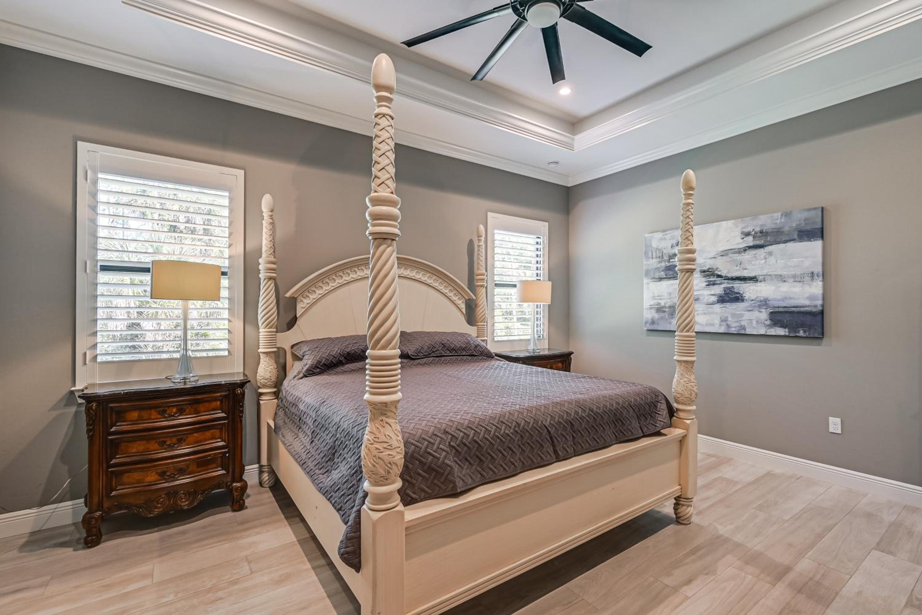 Serene, Pet-Friendly Naples Home by Golf and Beaches