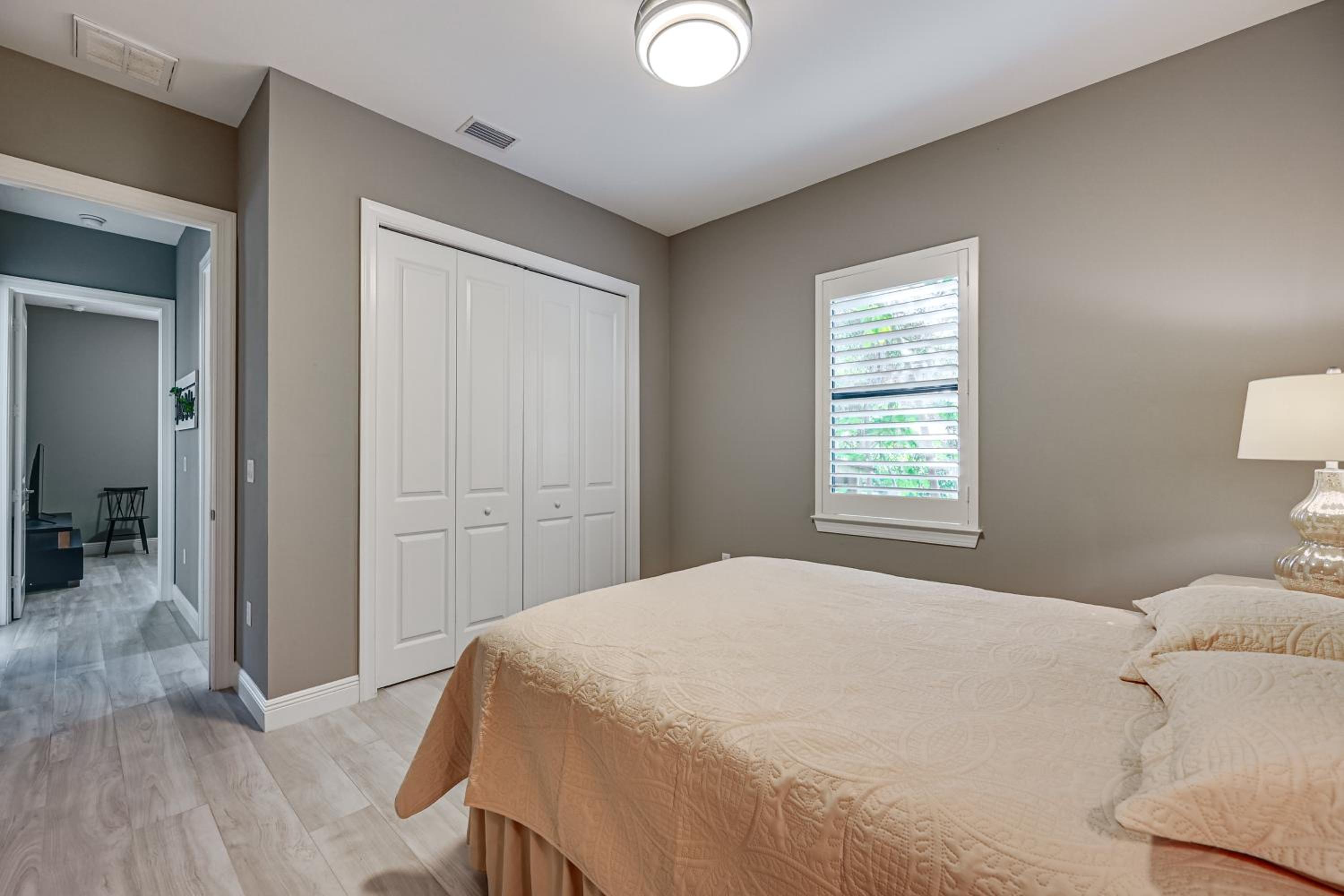 Serene, Pet-Friendly Naples Home by Golf and Beaches