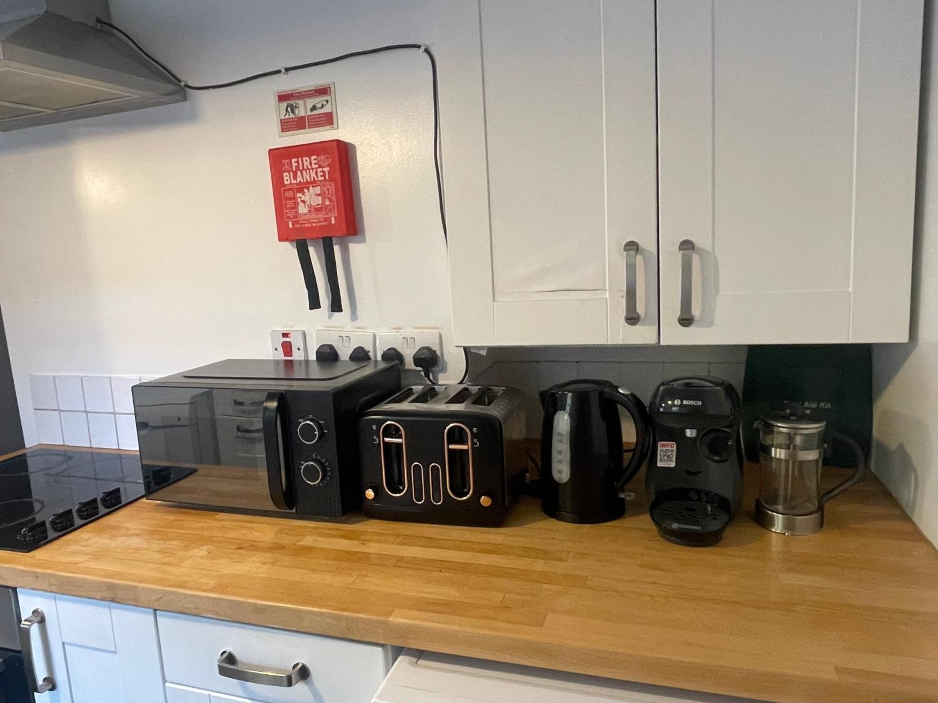 Large Leyton London Apartment