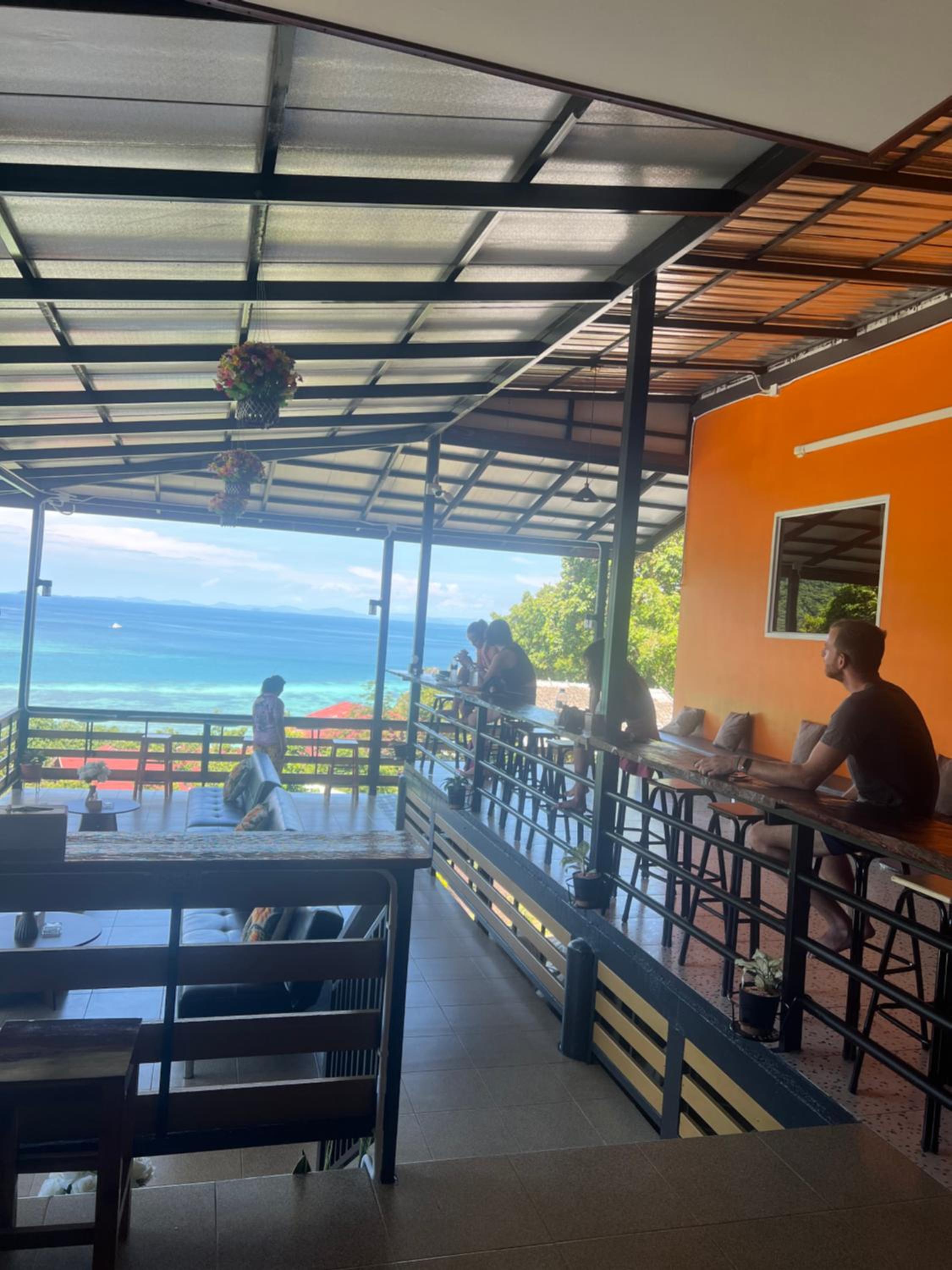 The view Hostel