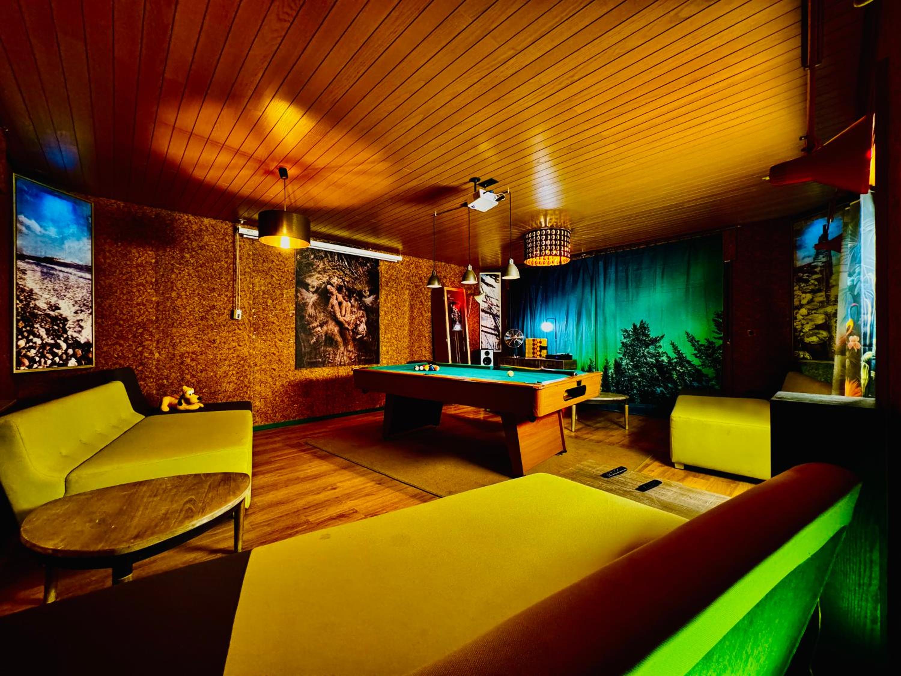 Premium Stay Academy - Luxus-Ferienwohnungen mit Erlebnis