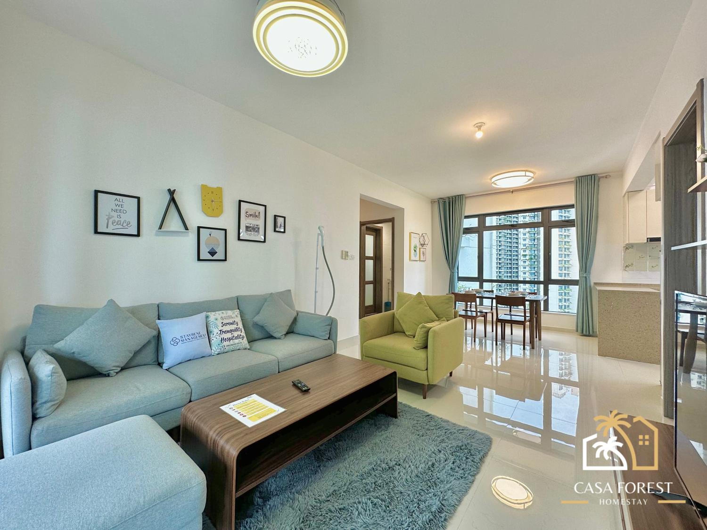 Casa Forest Modern Suites at Forest City JB