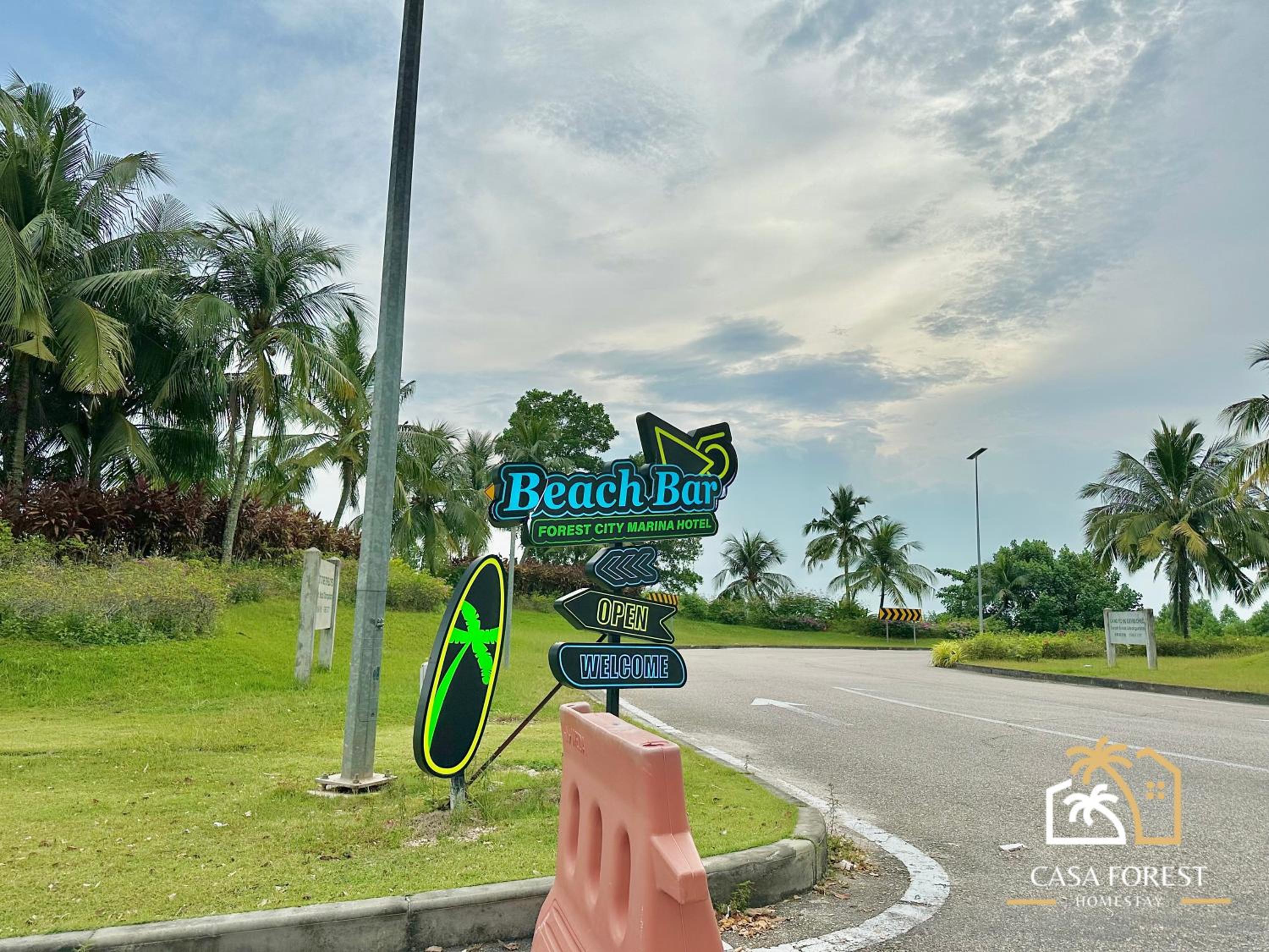 Casa Forest Modern Suites at Forest City JB