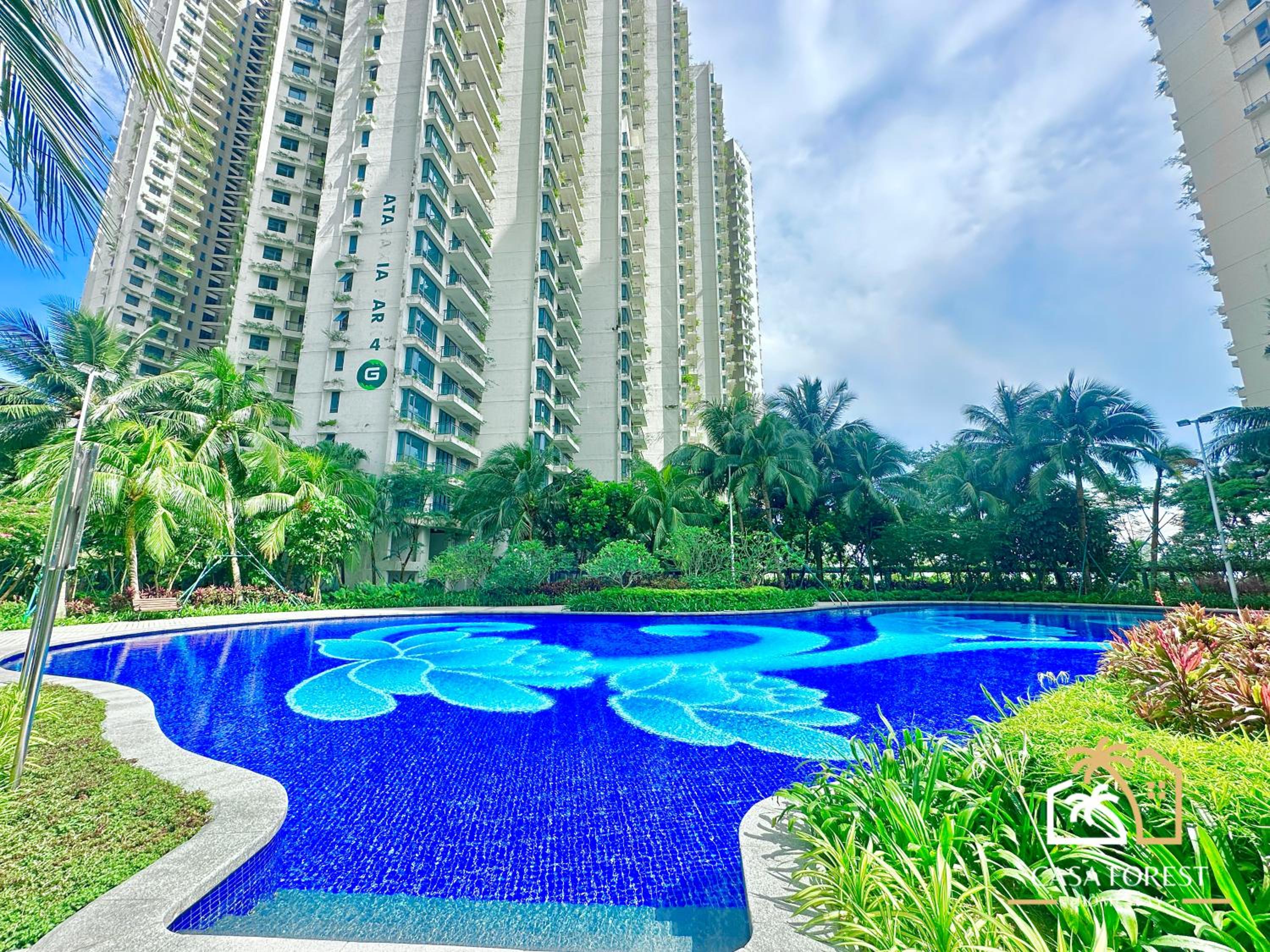 Casa Forest Modern Suites at Forest City JB