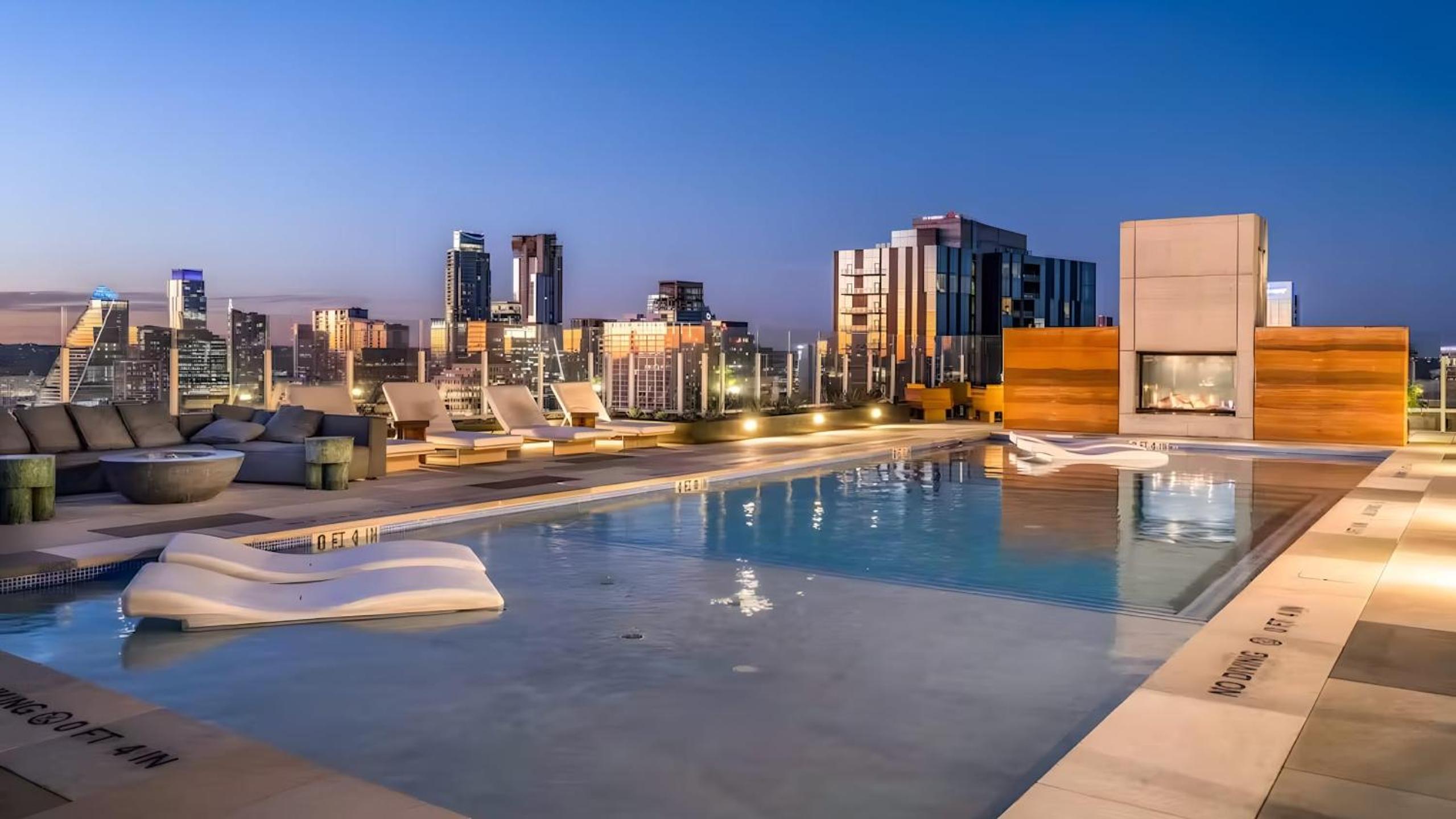 2 Luxury Condos 1 Block from Rainey St New High Rise w Rooftop Pool Gym