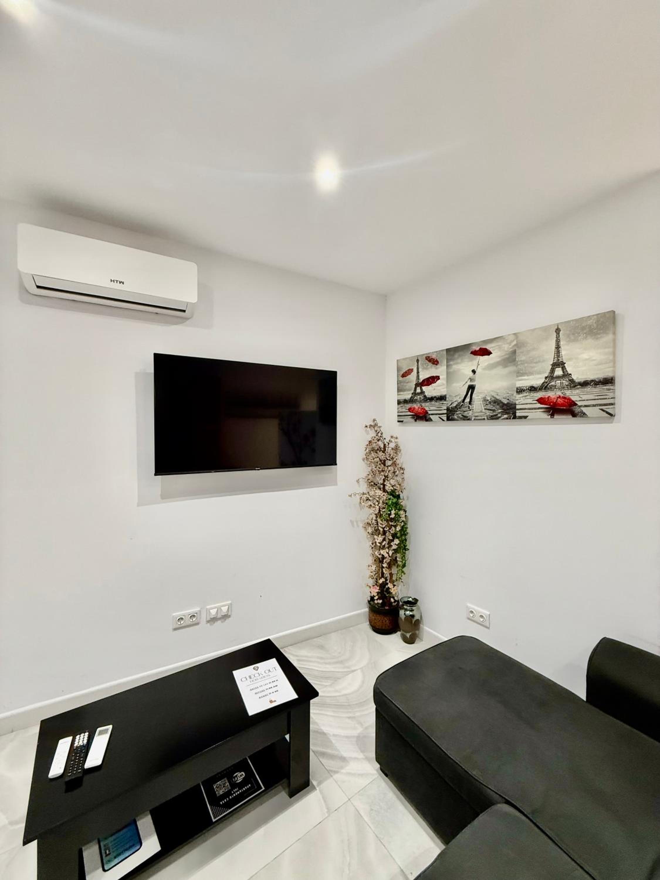 Casa July