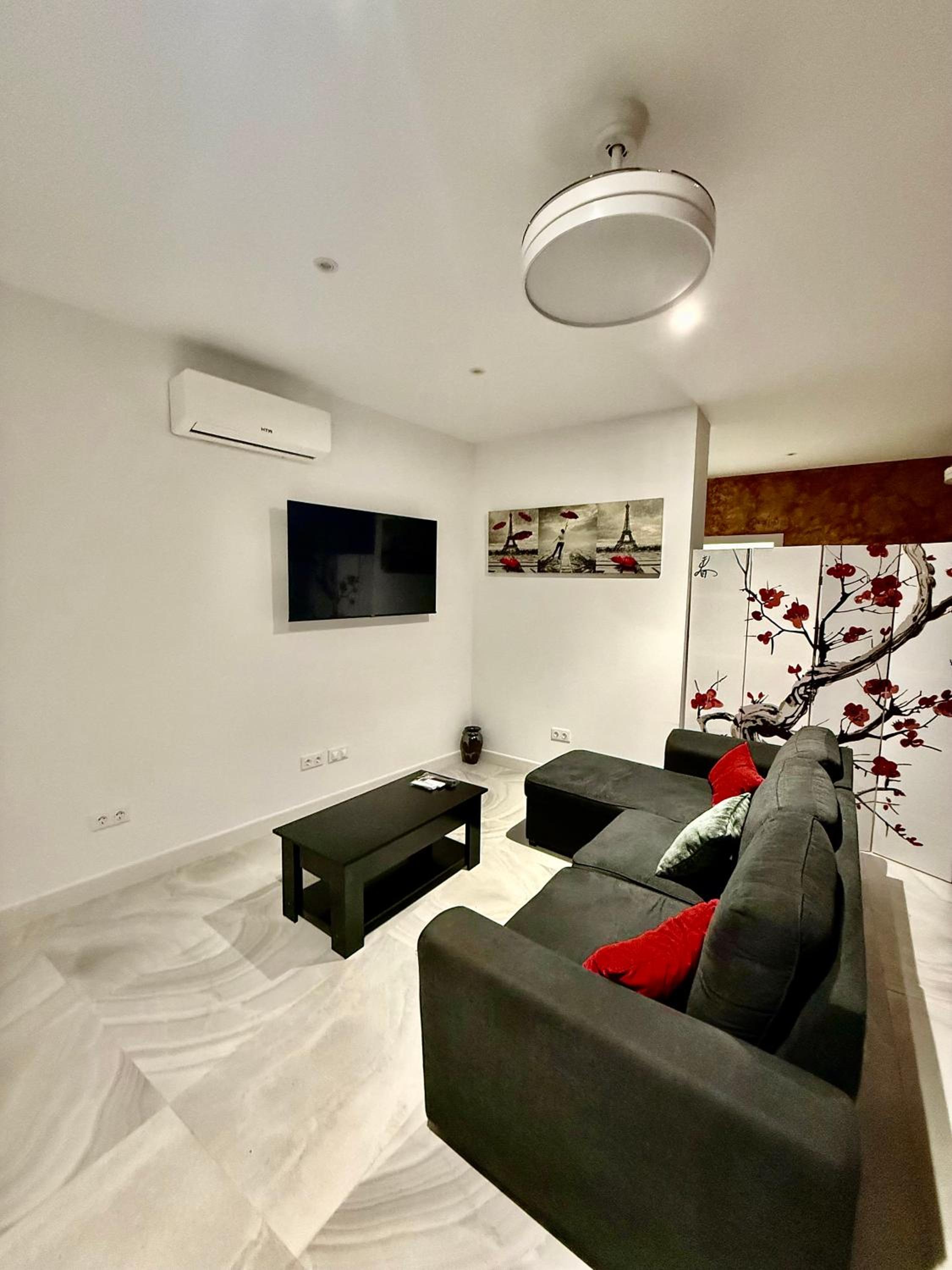 Casa July