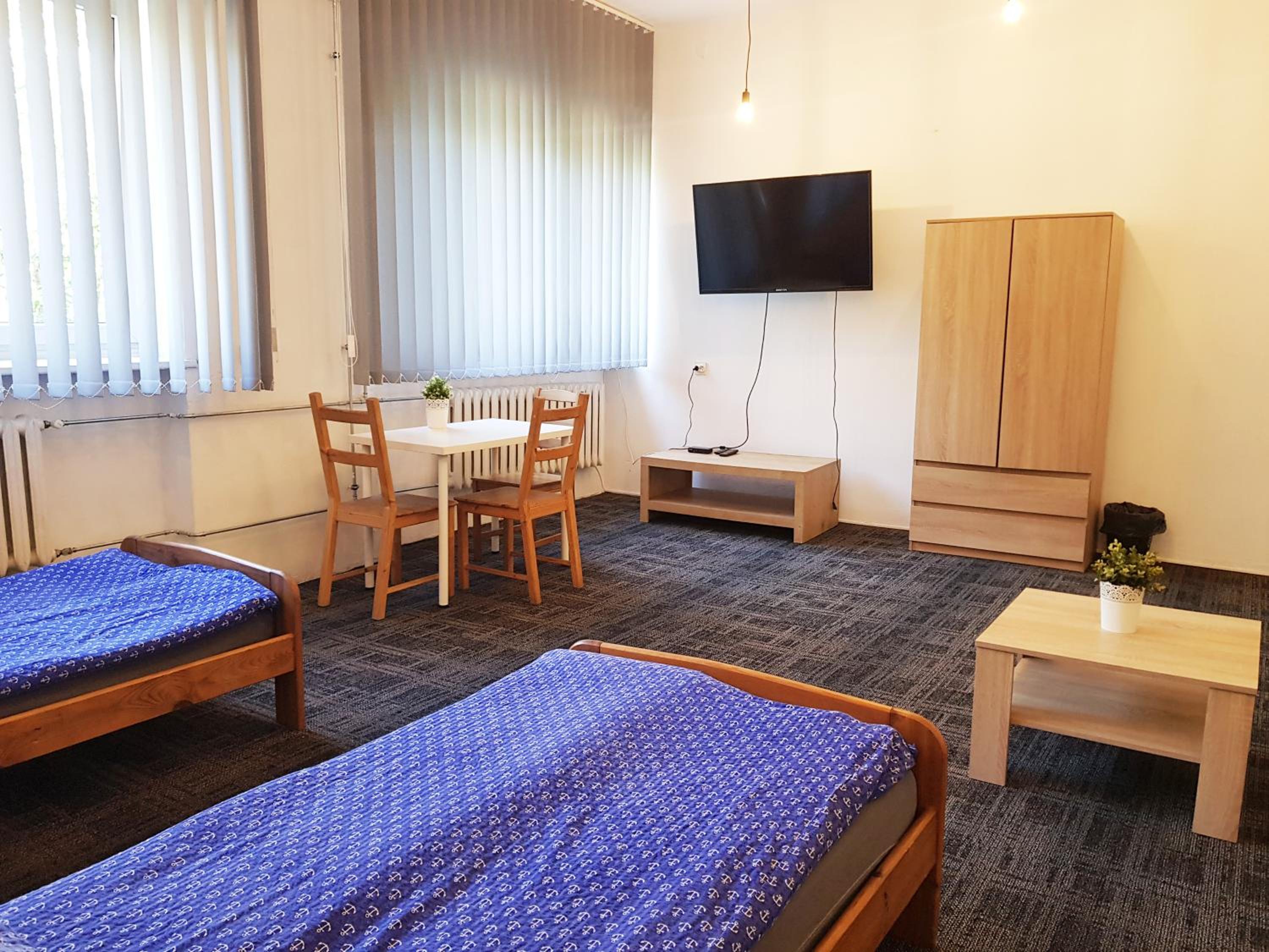 mHostel24
