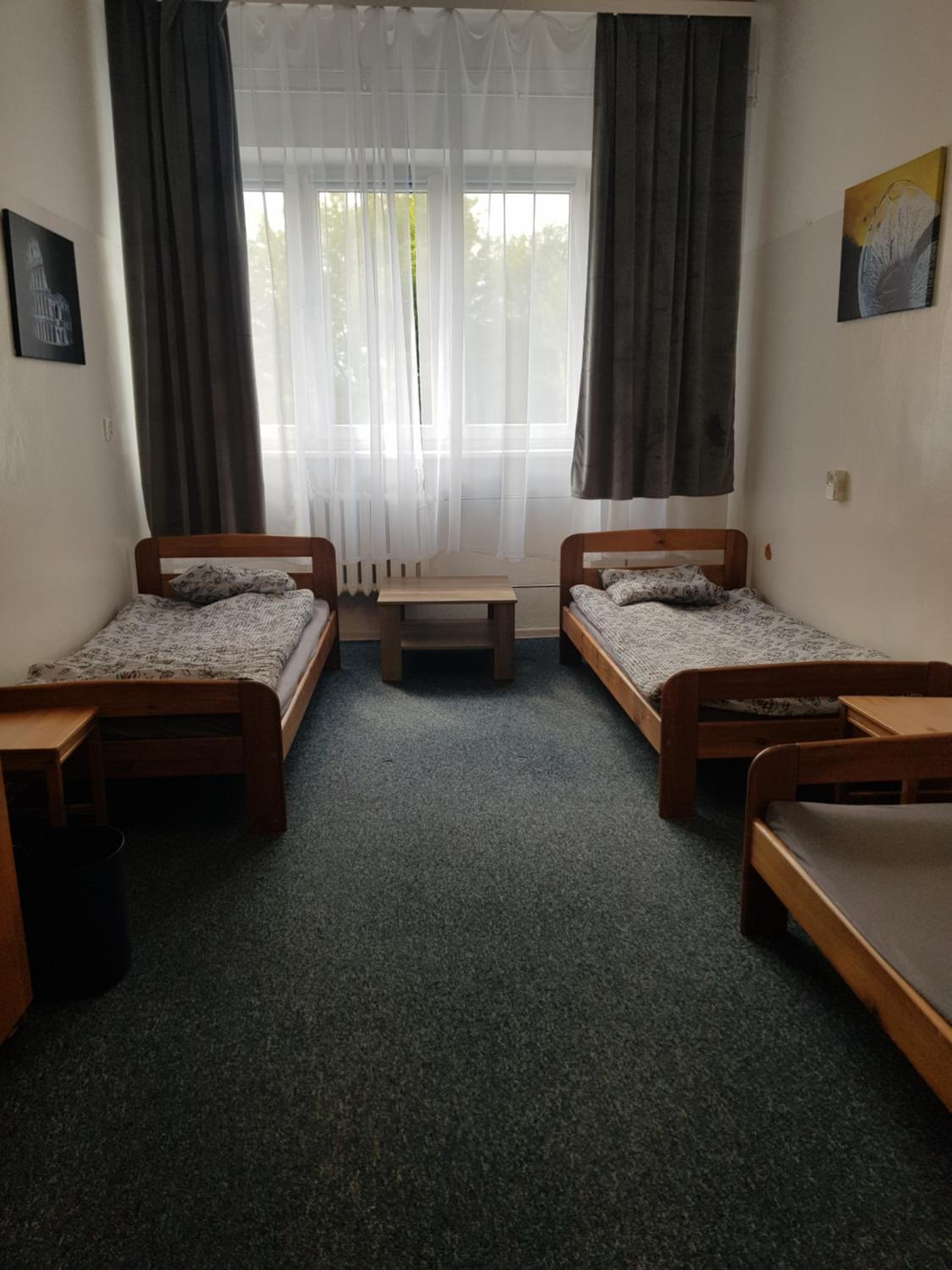 mHostel24