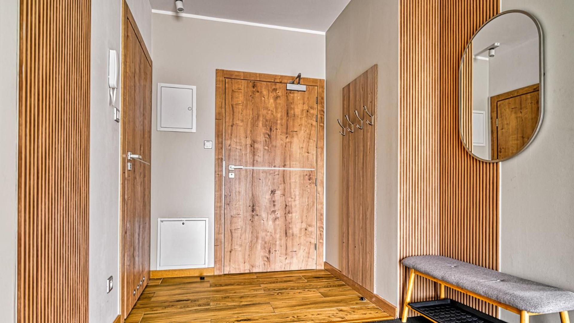 Apartamenty Rezydencja Karkonoska blisko szlaków i wyciągów by Royal Aparts