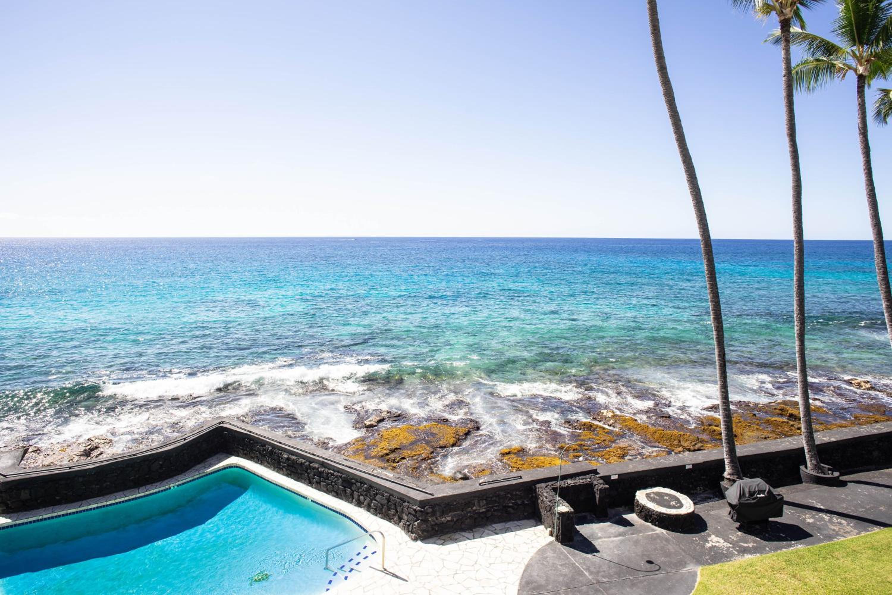 Kona Magic Sands #305 condo