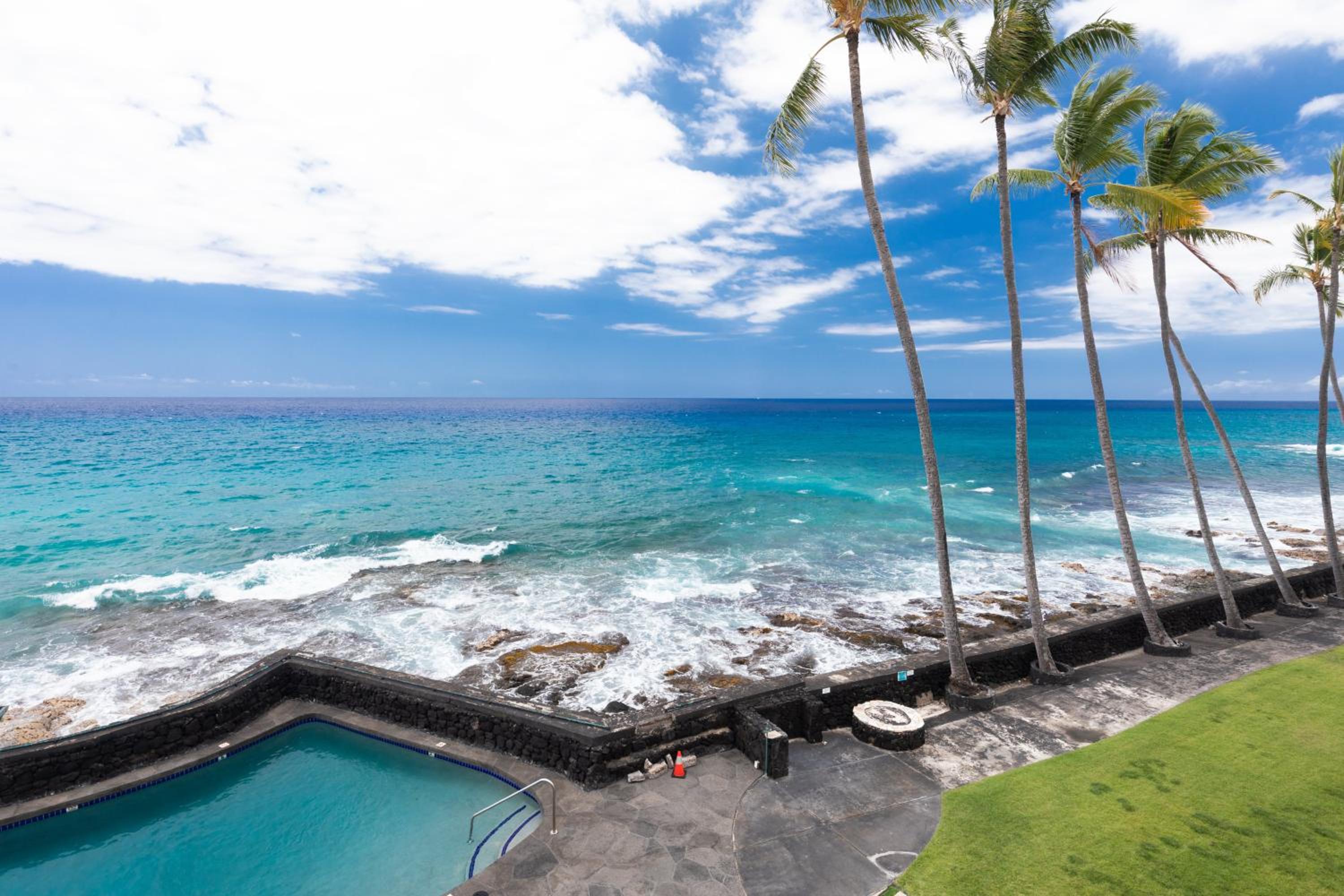 Kona Magic Sands #305 condo