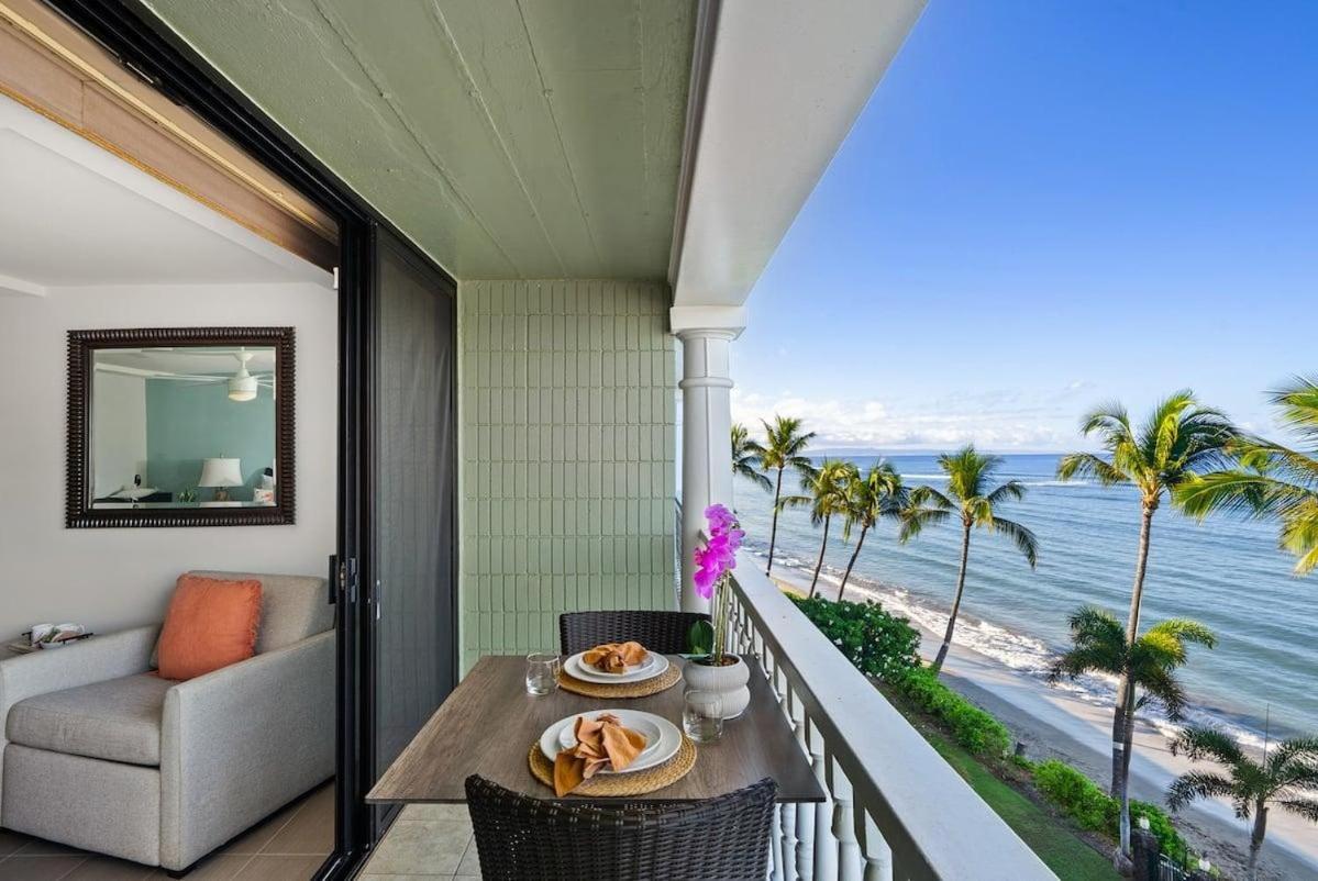 Lahaina Shores 523 · LS 523 Direct Beachfront Studio with Stunni
