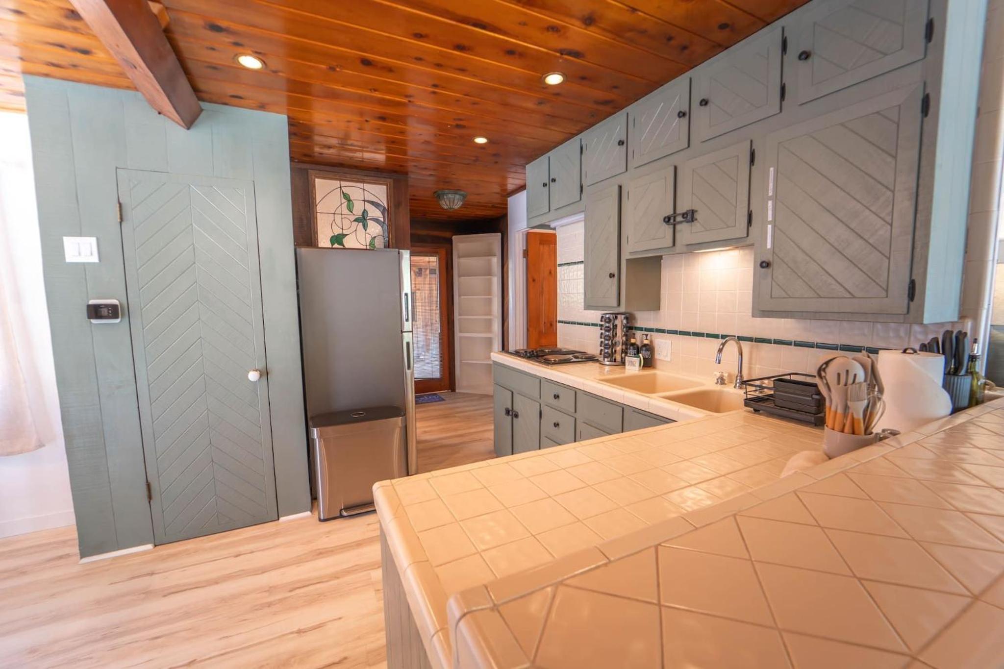 Sequoia Vintage A-frame River Retreat