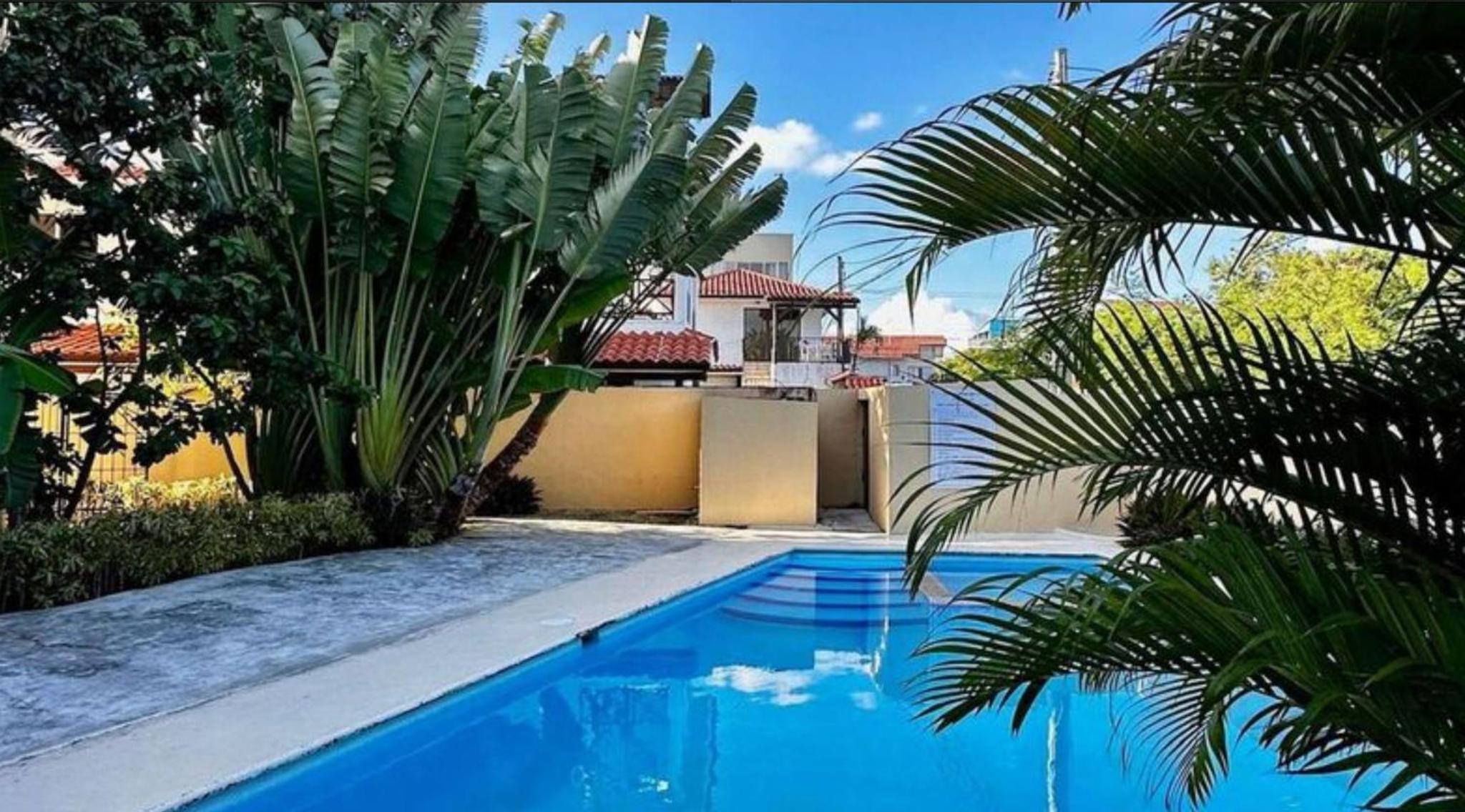 Apartment 5 Mins Walk To The Beach